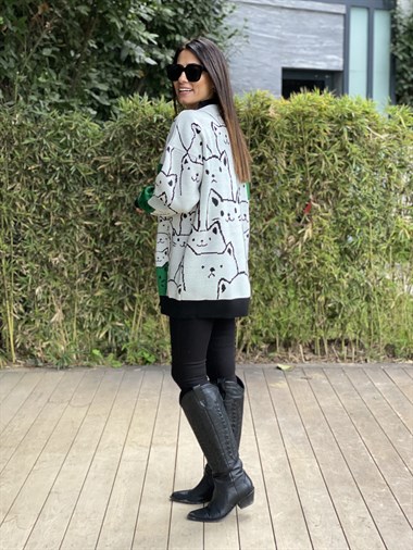 Yeşil Kedi Desenli Düğmeli Kadın Hırka