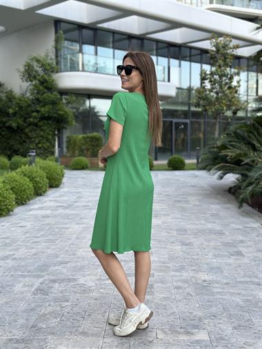 Yeşil Kısa Kol V Yaka Gofre Kadın Elbise