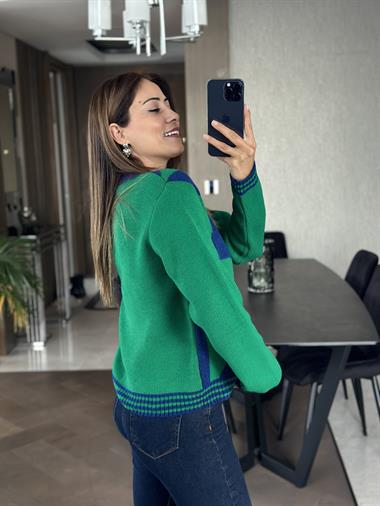 Yeşil Lacivert Taş Düğmeli Kadın Triko Hırka