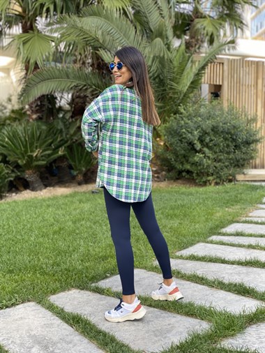 Yeşil Mavi Kareli Cebi Kapaklı Tüvit Kadın Gömlek