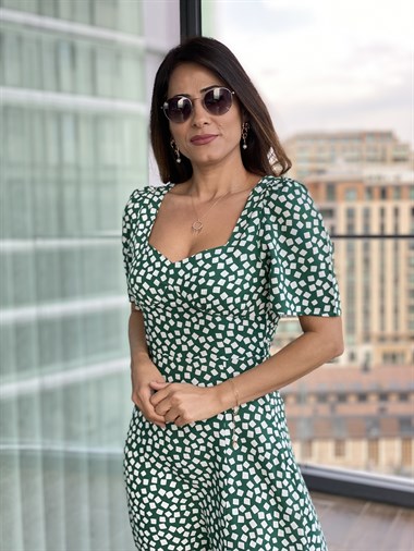 Yeşil Minik Kare Desenli Viskon Elbise