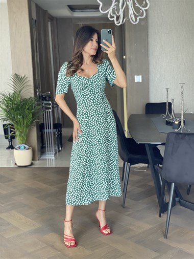 Yeşil Minik Kare Desenli Viskon Elbise