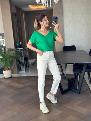 Yeşil Ön Arka V Yaka Kısa Yarasa Kol Kadın T-Shirt