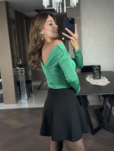 Yeşil Ön Ve Arka Kruvaze Yaka Yanları Büzgülü Buzzy Kadın Bluz