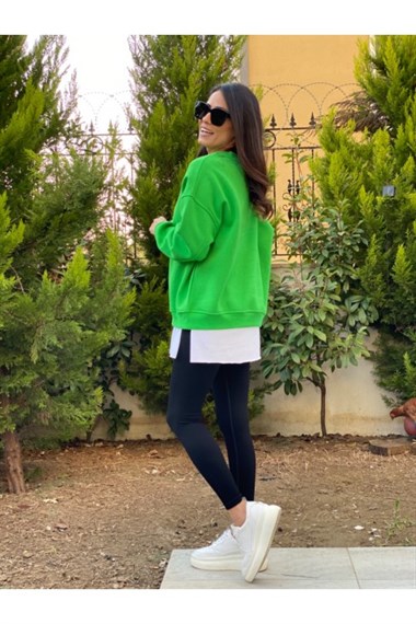 Yeşil Şapkalı Sweatshirt