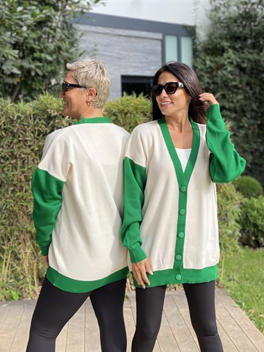 Yeşil Şerit Detaylı Düğmeli Kadın Hırka