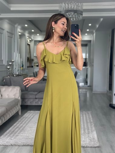 Yeşil Şifon Fırfır Detaylı Askılı Maxi Boy Kadın Elbise