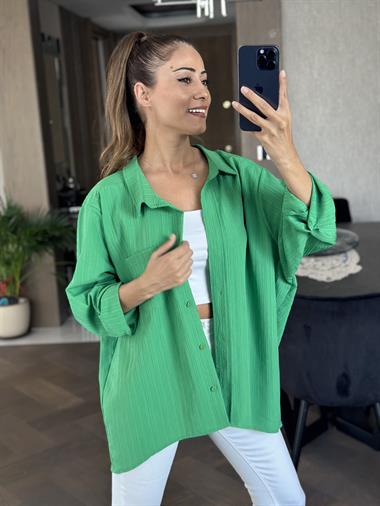 Yeşil Tek Cepli Dokulu Salaş Kadın Gömlek