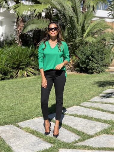 Yeşil Yakası Ve Kolları Simli V Yaka Merserize Kadın Bluz