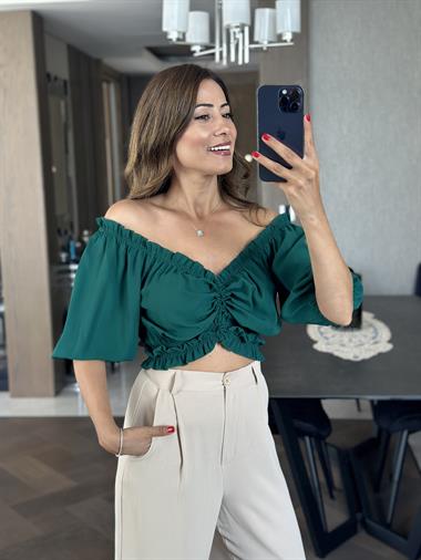 Zümrüt Yeşili Önü Bağcıklı Jessica Şifon Kadın Bluz
