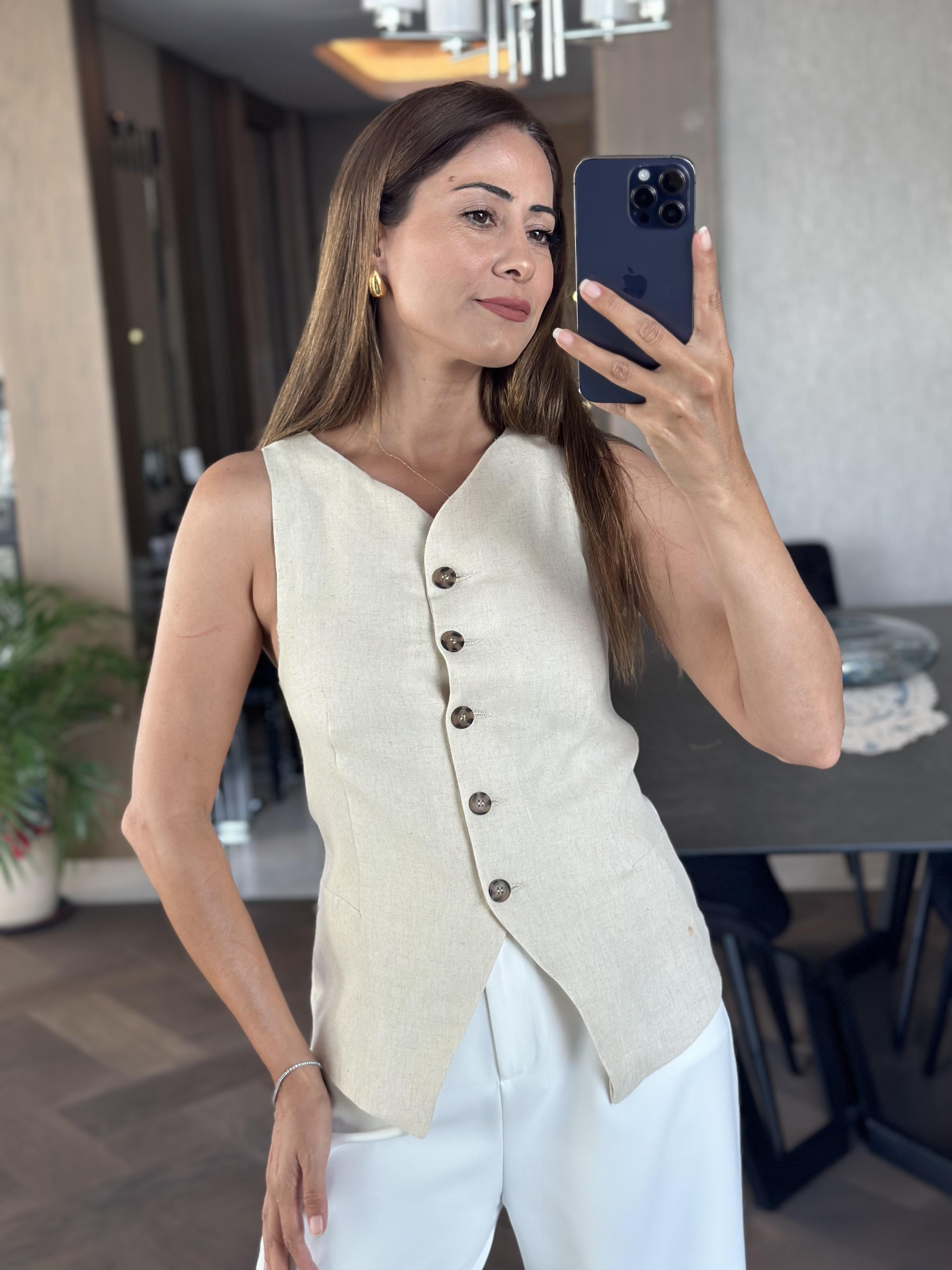 Bej Keten Beş Düğmeli Astarlı Kadın Yelek