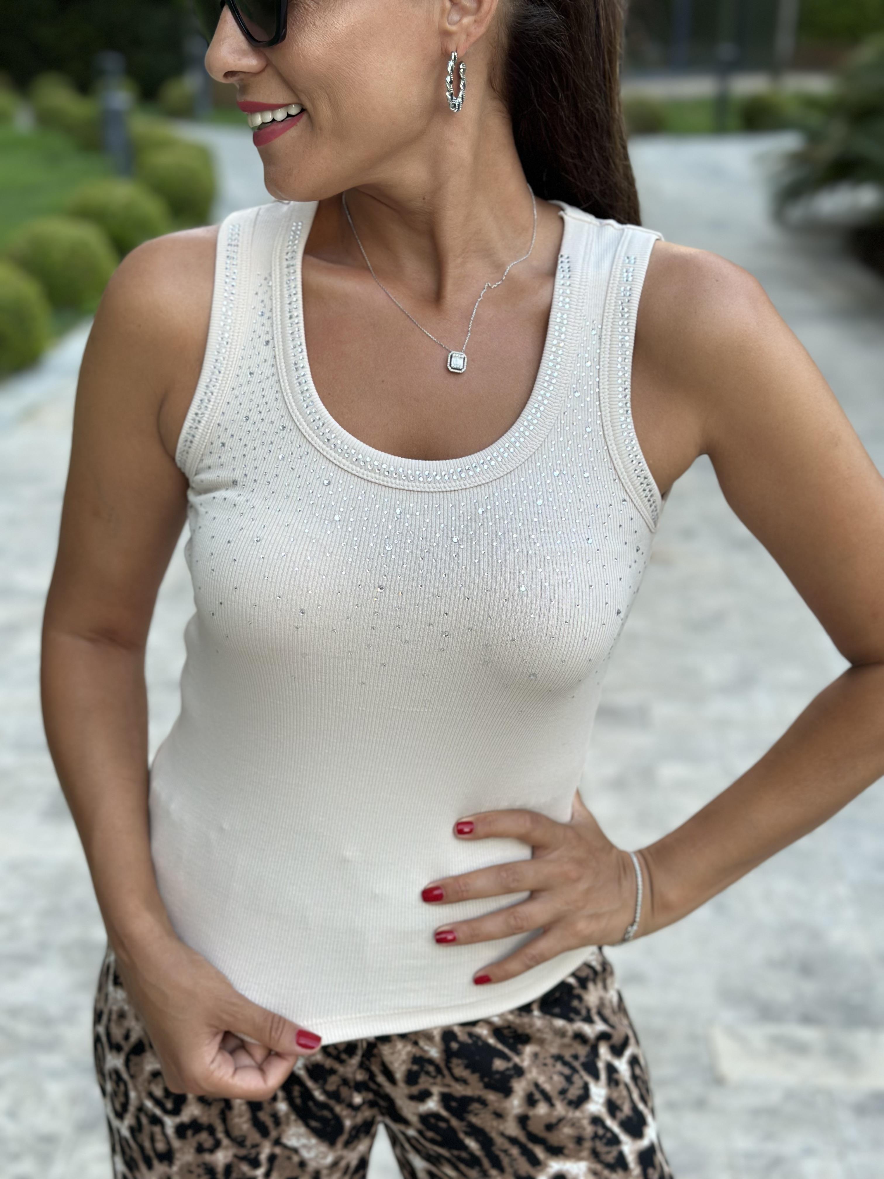 Bej U Yaka Önü Taşlı Kaşkorse Sıfır Kol Kadın Body