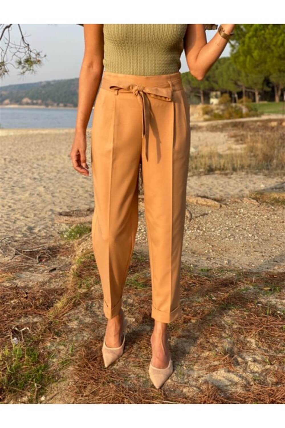Camel Beli Lastikli Kumaş Pantolon 