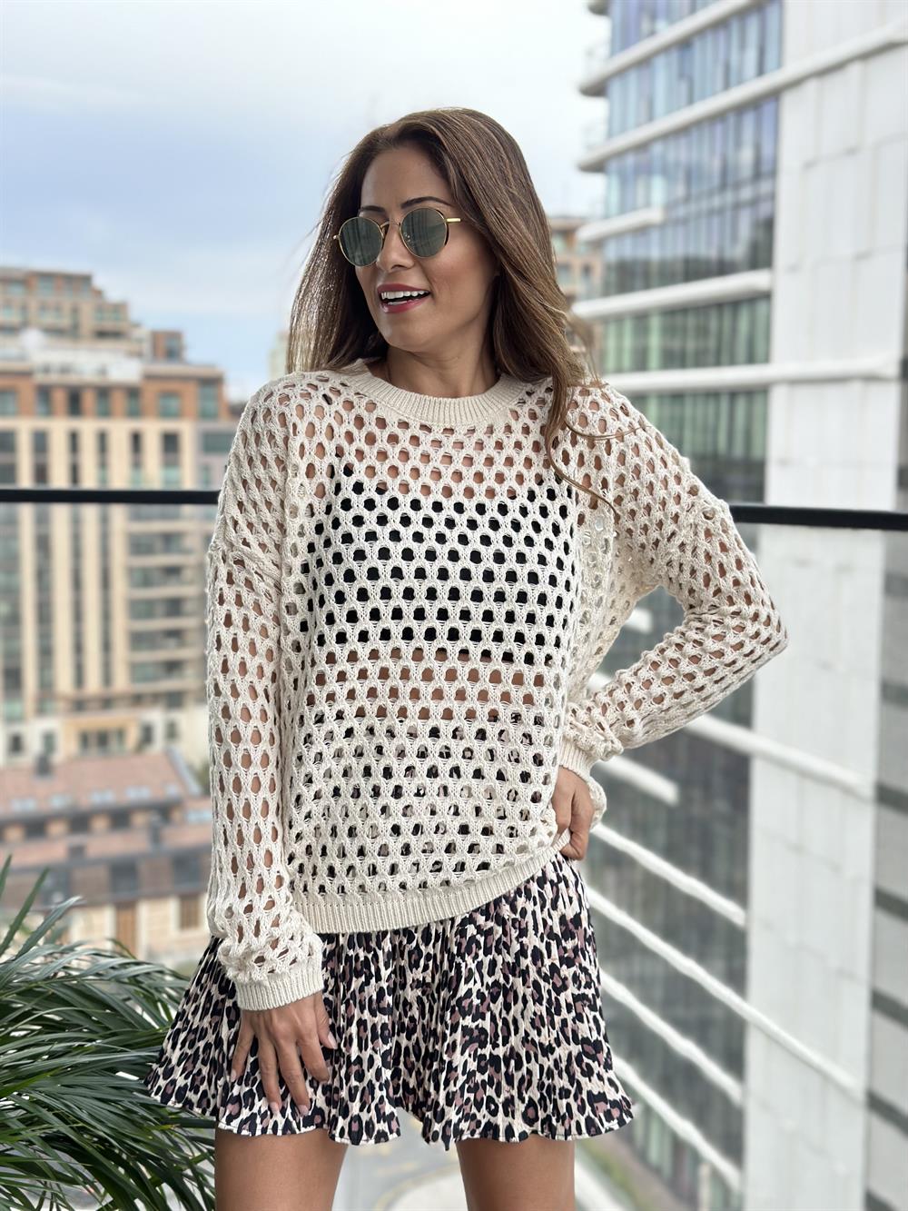 Ekru Dekolte Örgülü Kadın Triko Kazak