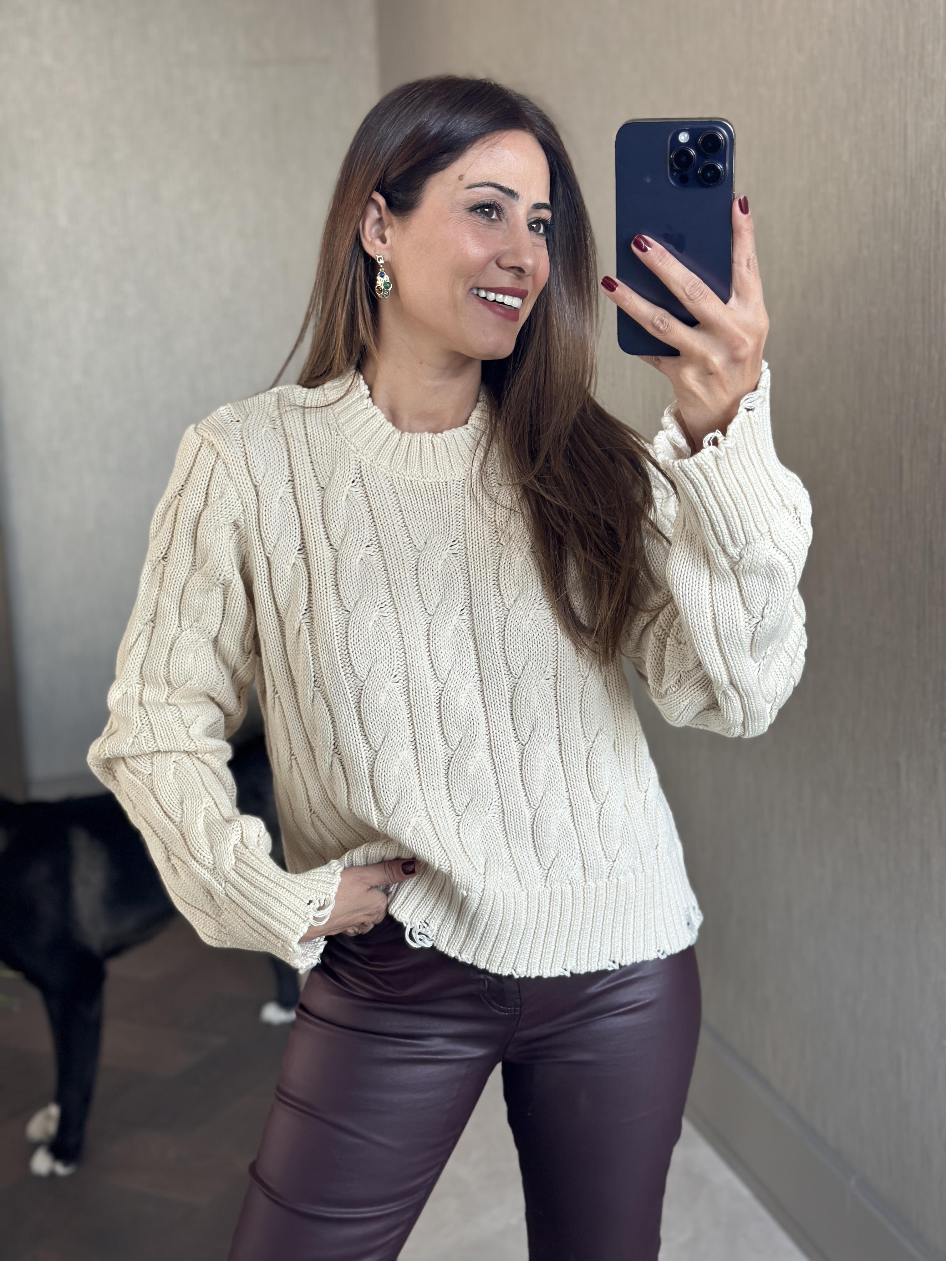 Ekru Sökük Detay Saç Örgü Kadın Triko Kazak