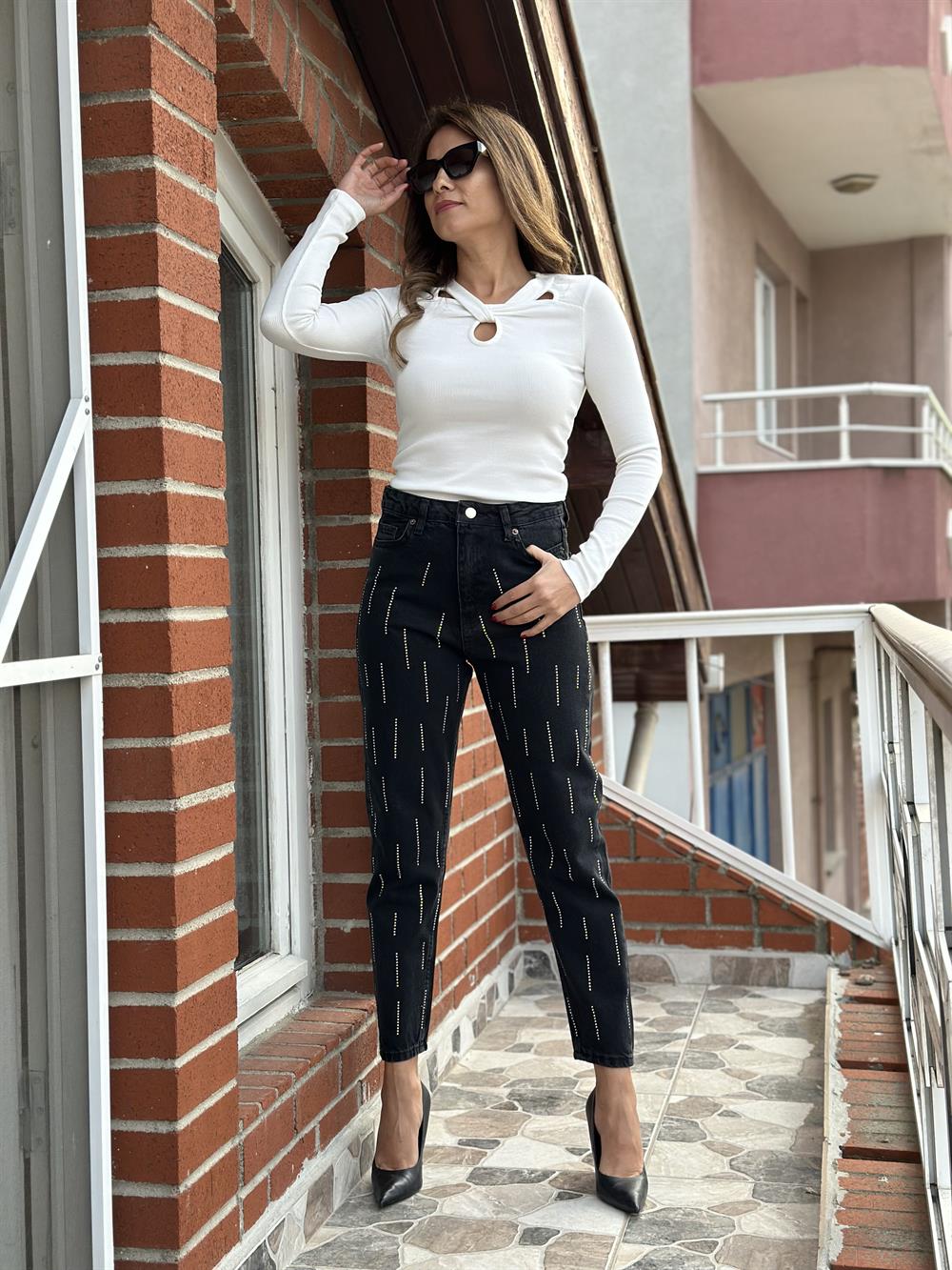 Füme Taş Baskılı Mom Kadın Jean