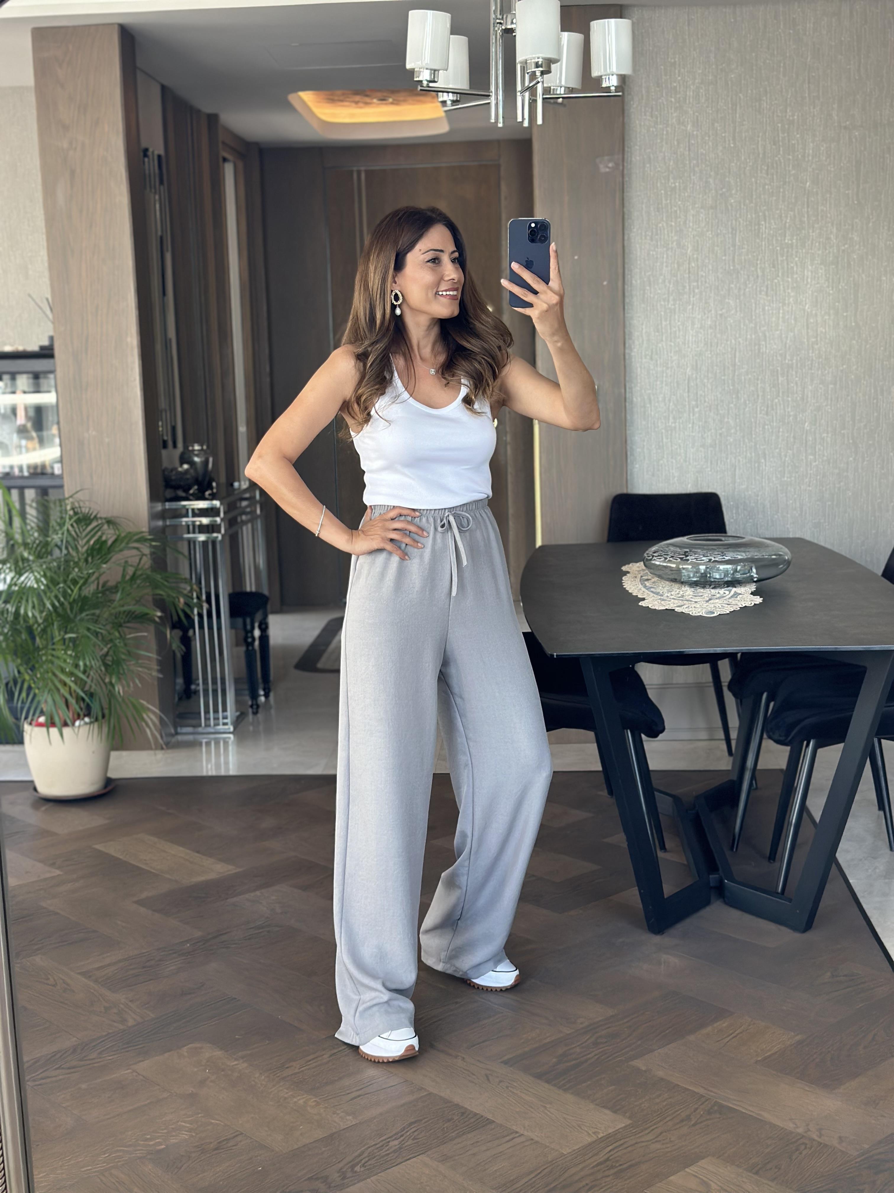 Gri Beli Bağcık Detay Lastikli Bol Paça Aerobin Kadın Pantolon