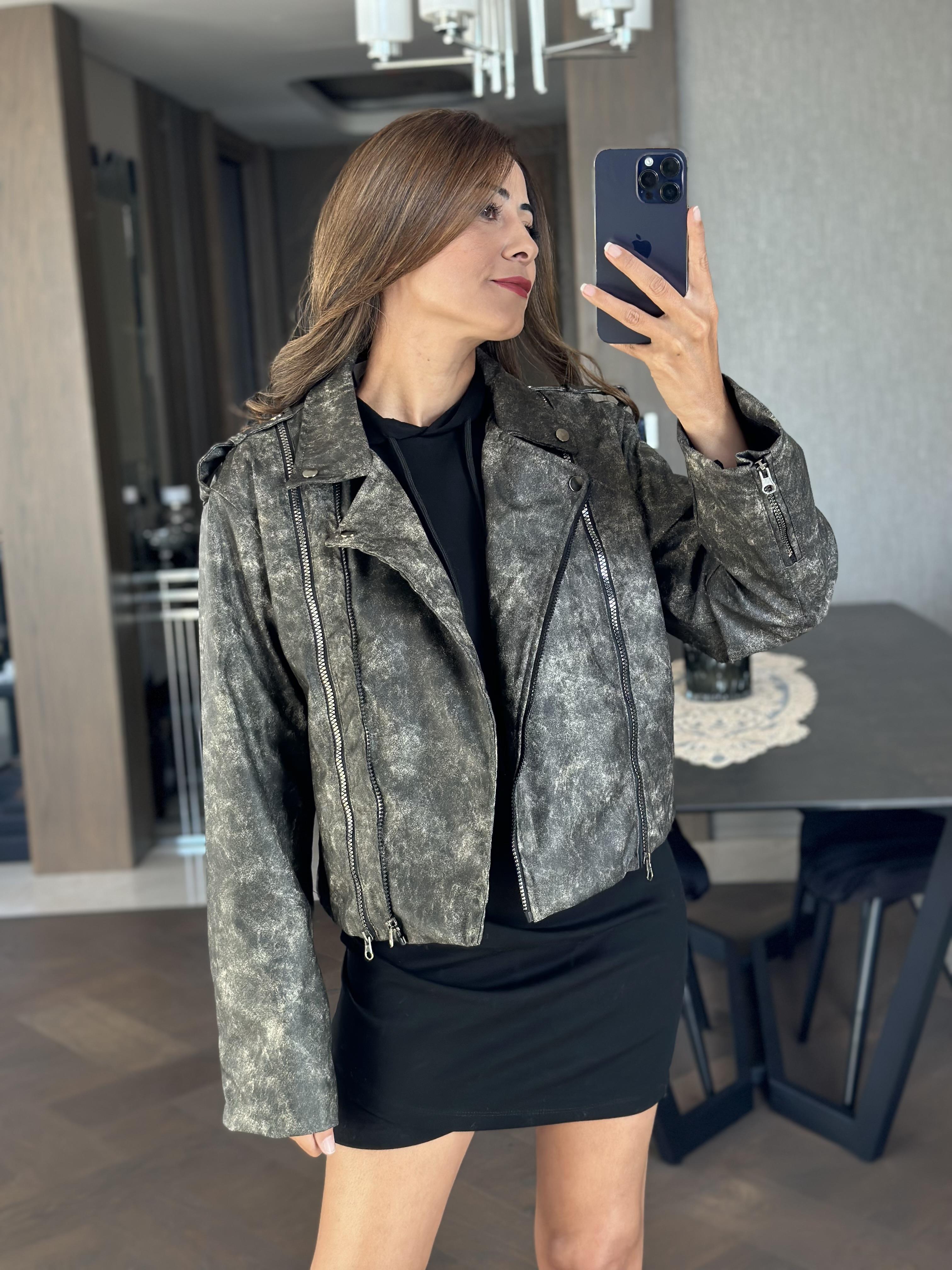 Gri Eskitme Fermuarlı Kadın Deri Ceket