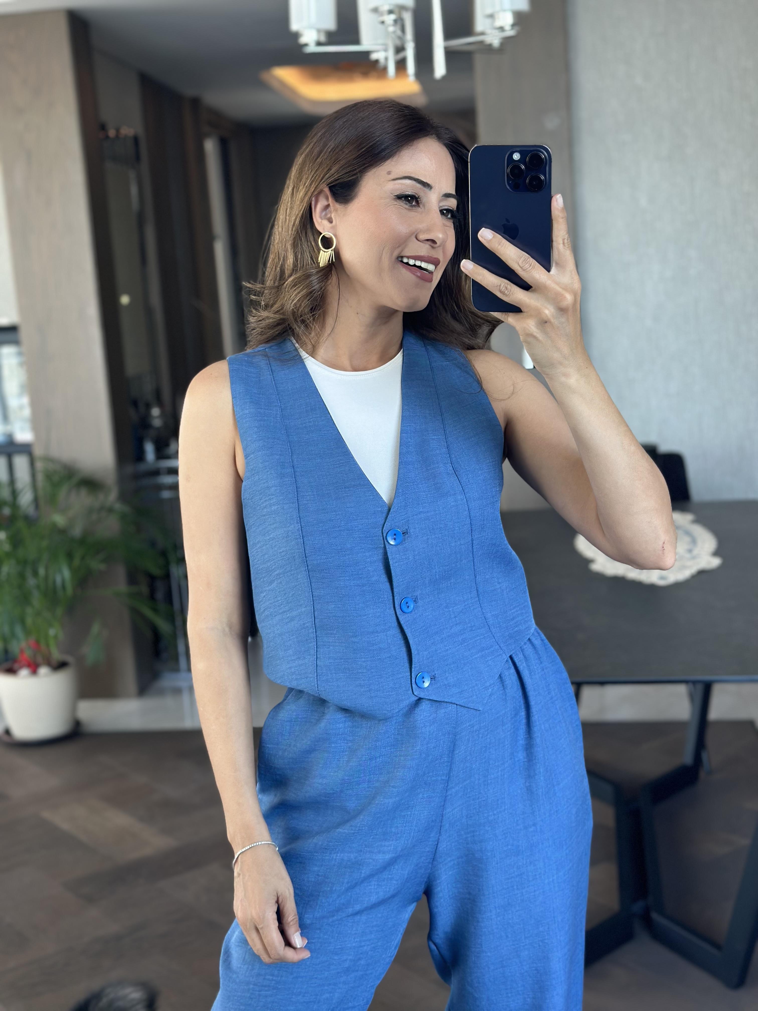 İndigo Sıfır Kol Üç Düğmeli Arobin  Kumaş Kadın Yelek