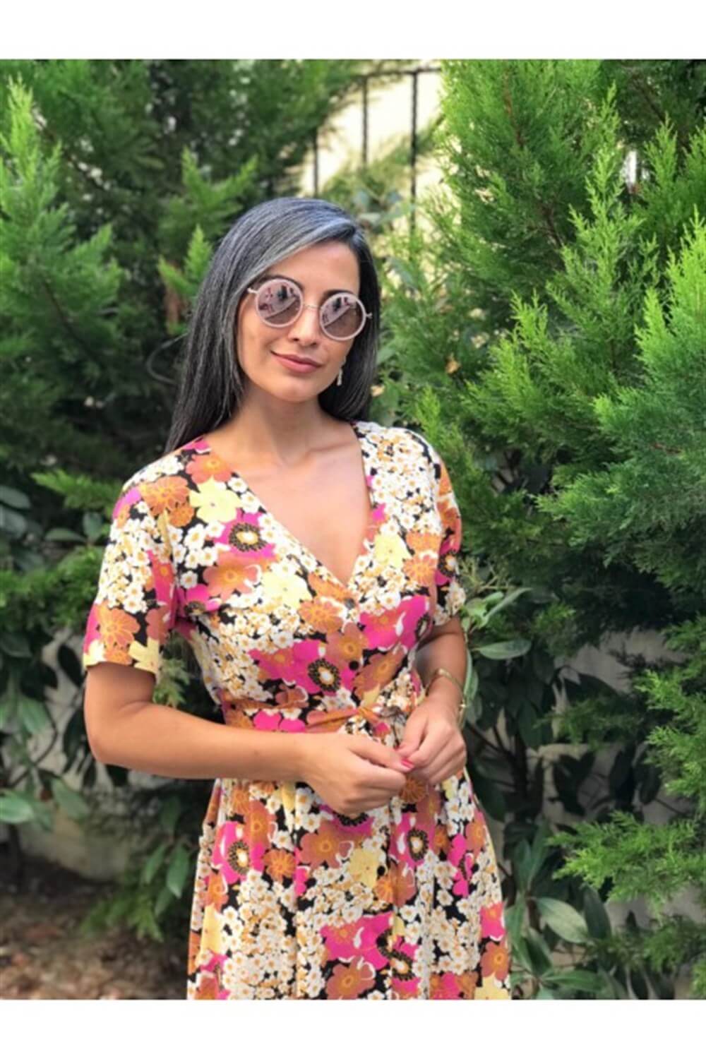 Kahverengi Çiçek V Yaka Gömlek Elbise