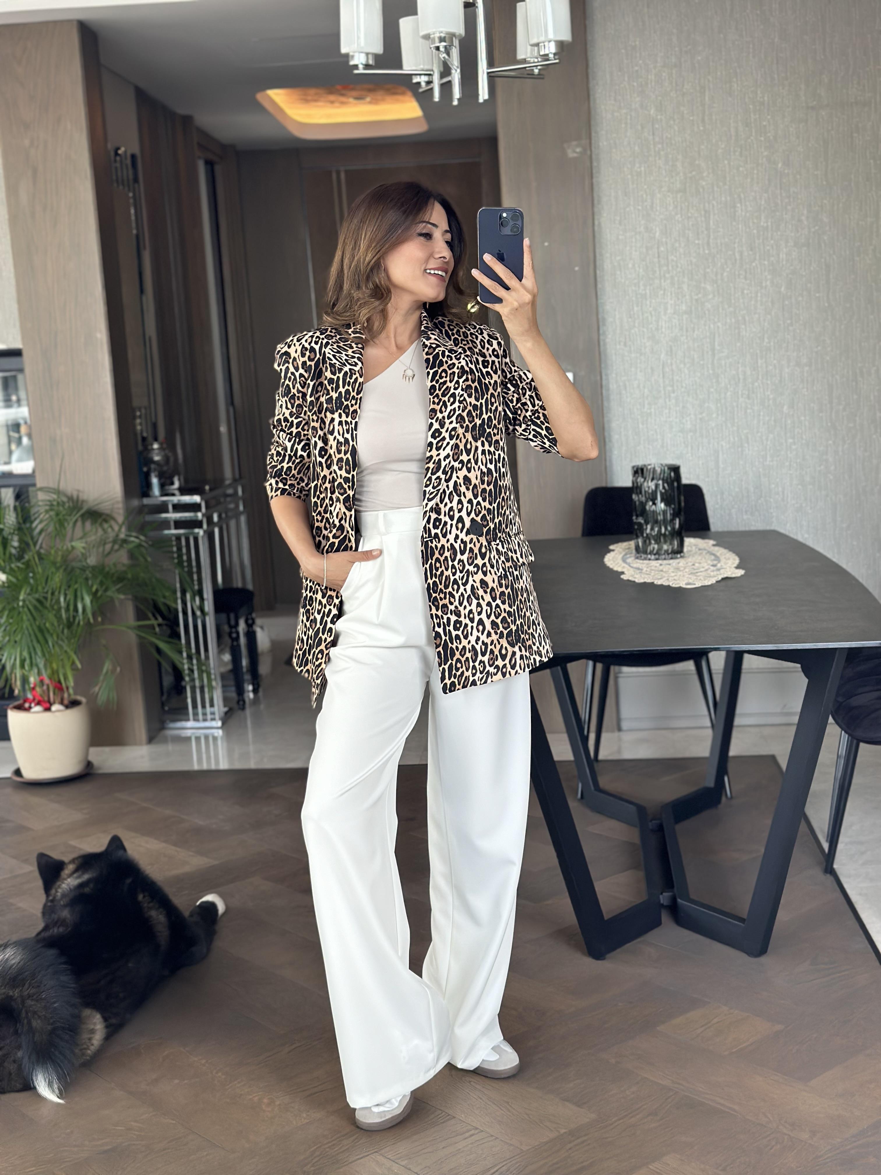 Kahverengi Leopar İpek Saten Orjinal Marka Blazer Kadın Ceket