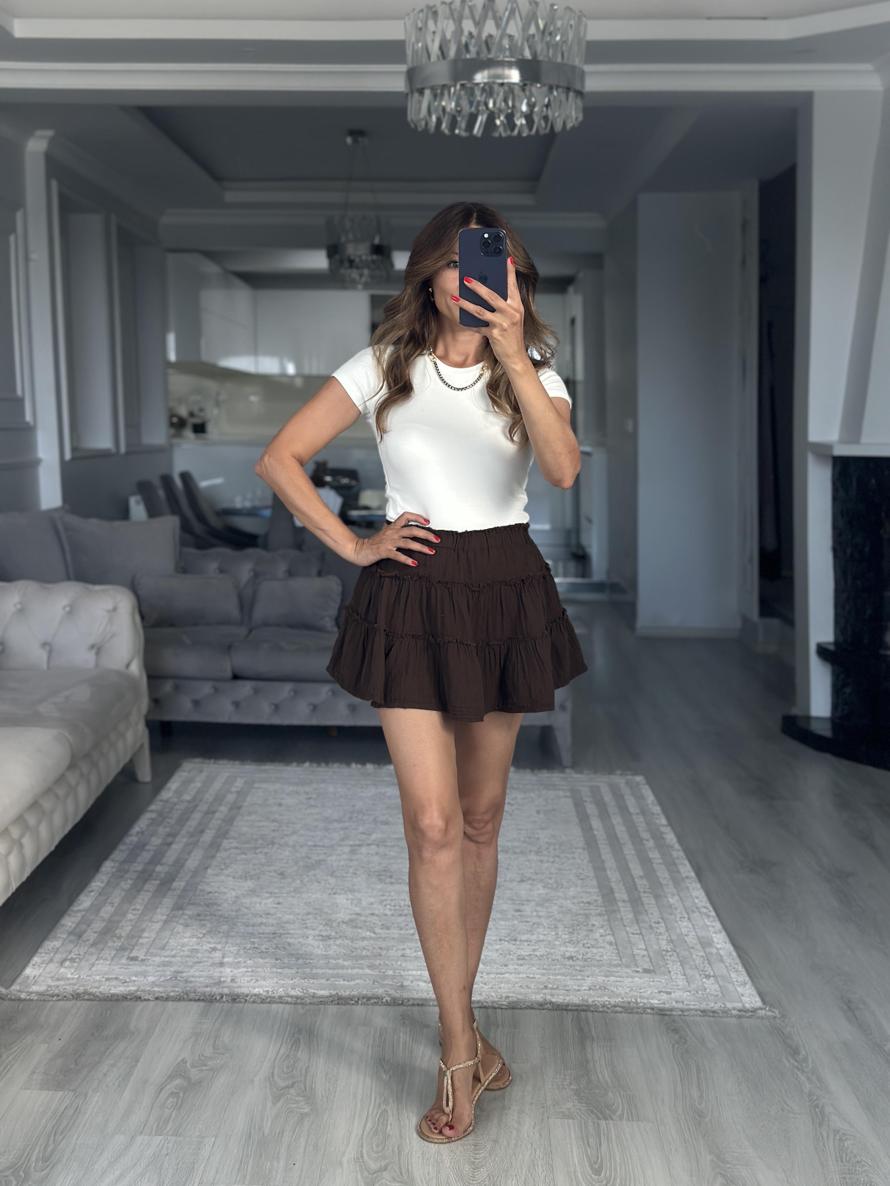 Kahverengi Müslin Kumaş İçi Şortlu Kadın Mini Etek
