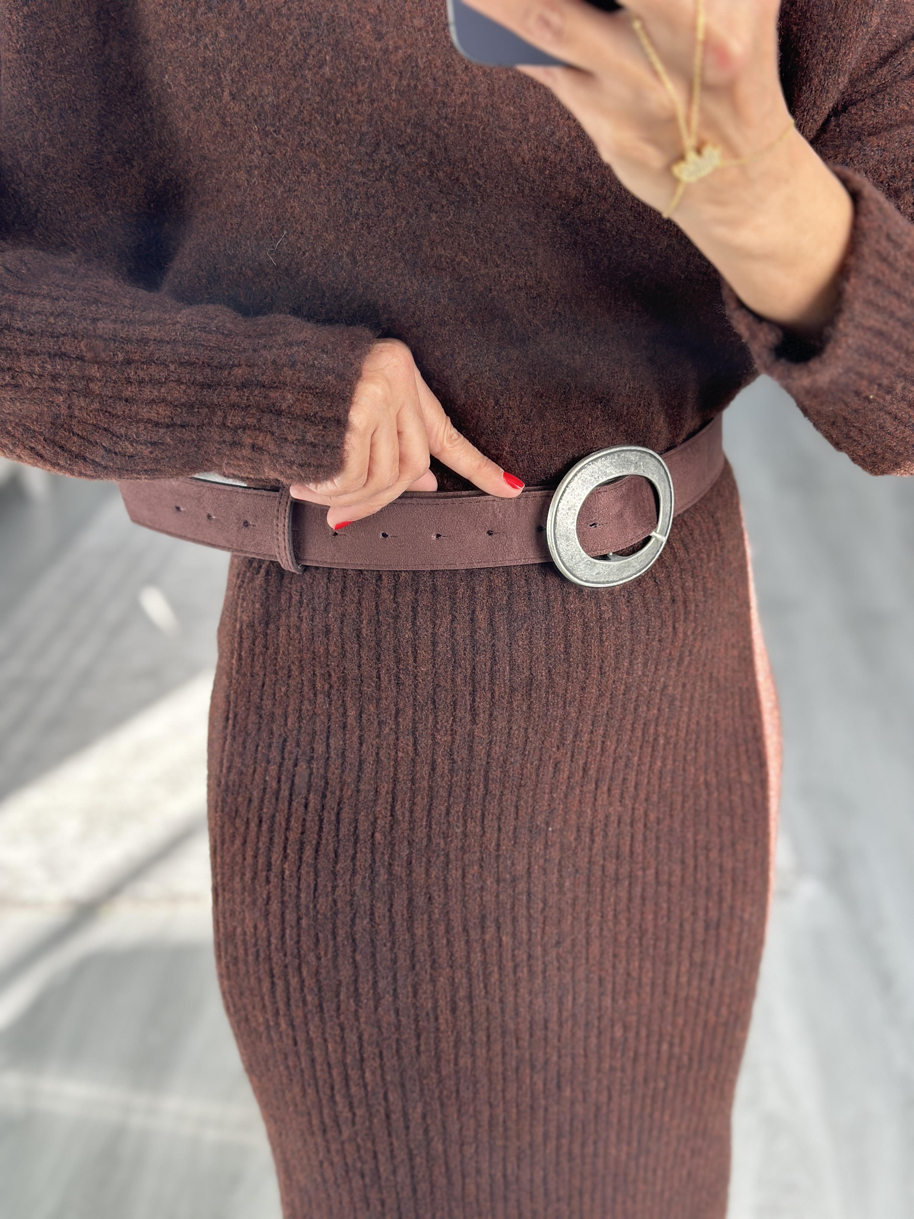 Kahverengi Süet Oval Tokalı Kadın Kemer