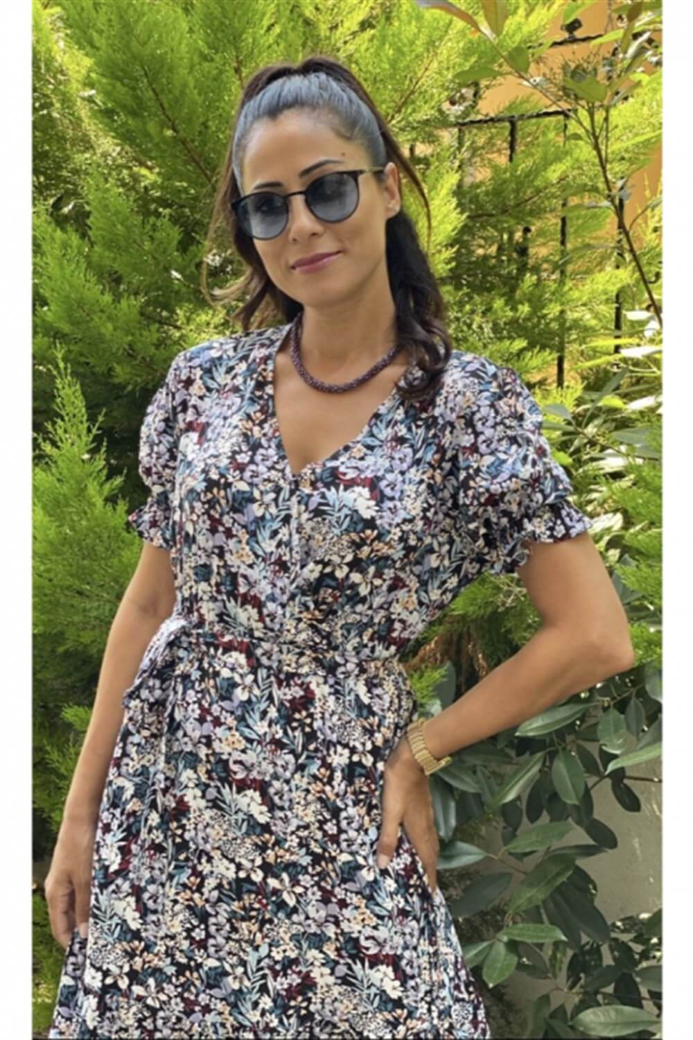 Karışık Desenli Volanlı Elbise