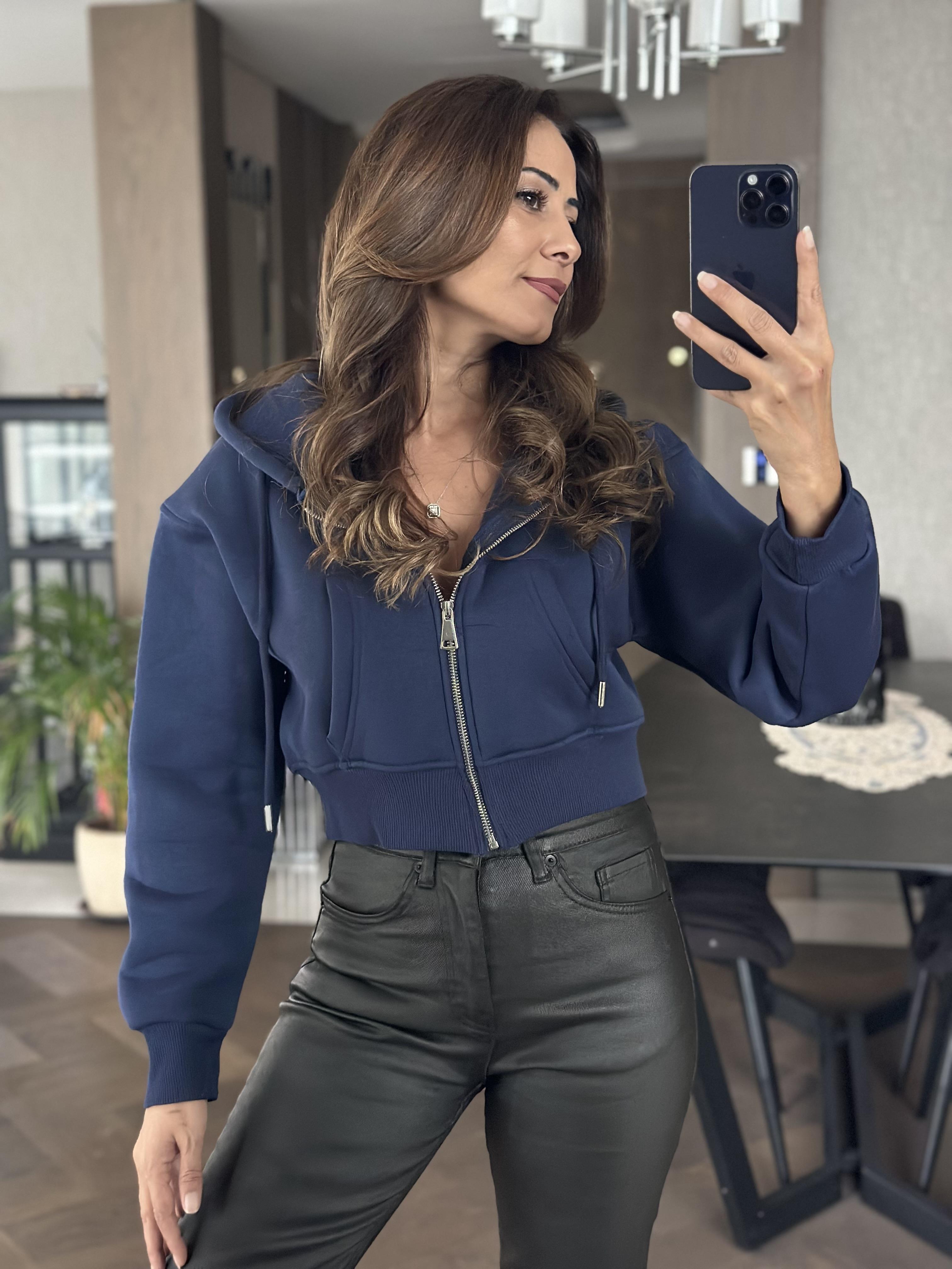 Lacivert Kanguru Cep Fermuarlı Kapüşonlu Kadın Crop Sweatshirt