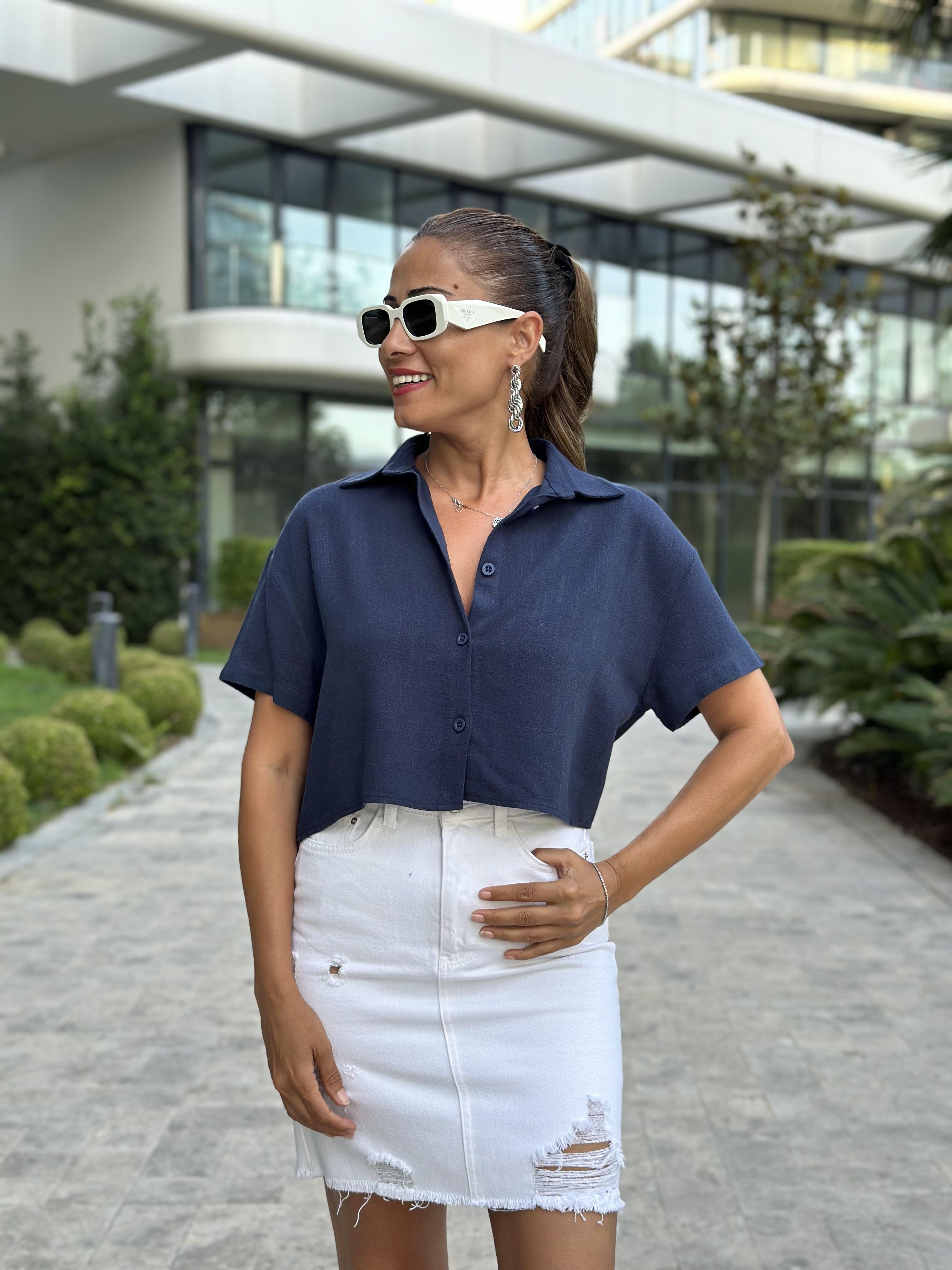 Lacivert Keten Marka Model Kısa Kol Kadın Crop Gömlek