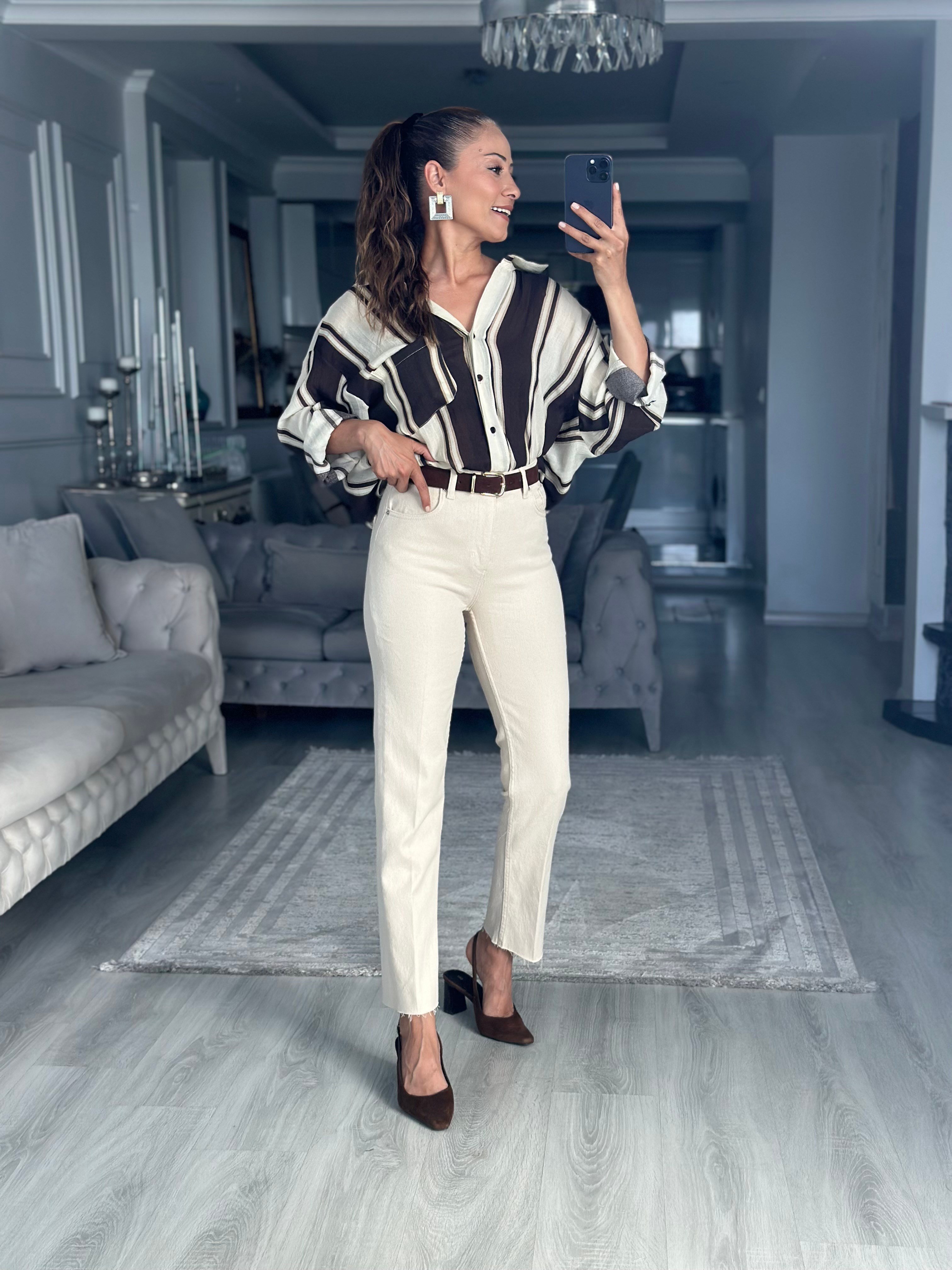 Naturel Kemerli Straight Cut Kadın Jean Pantolon