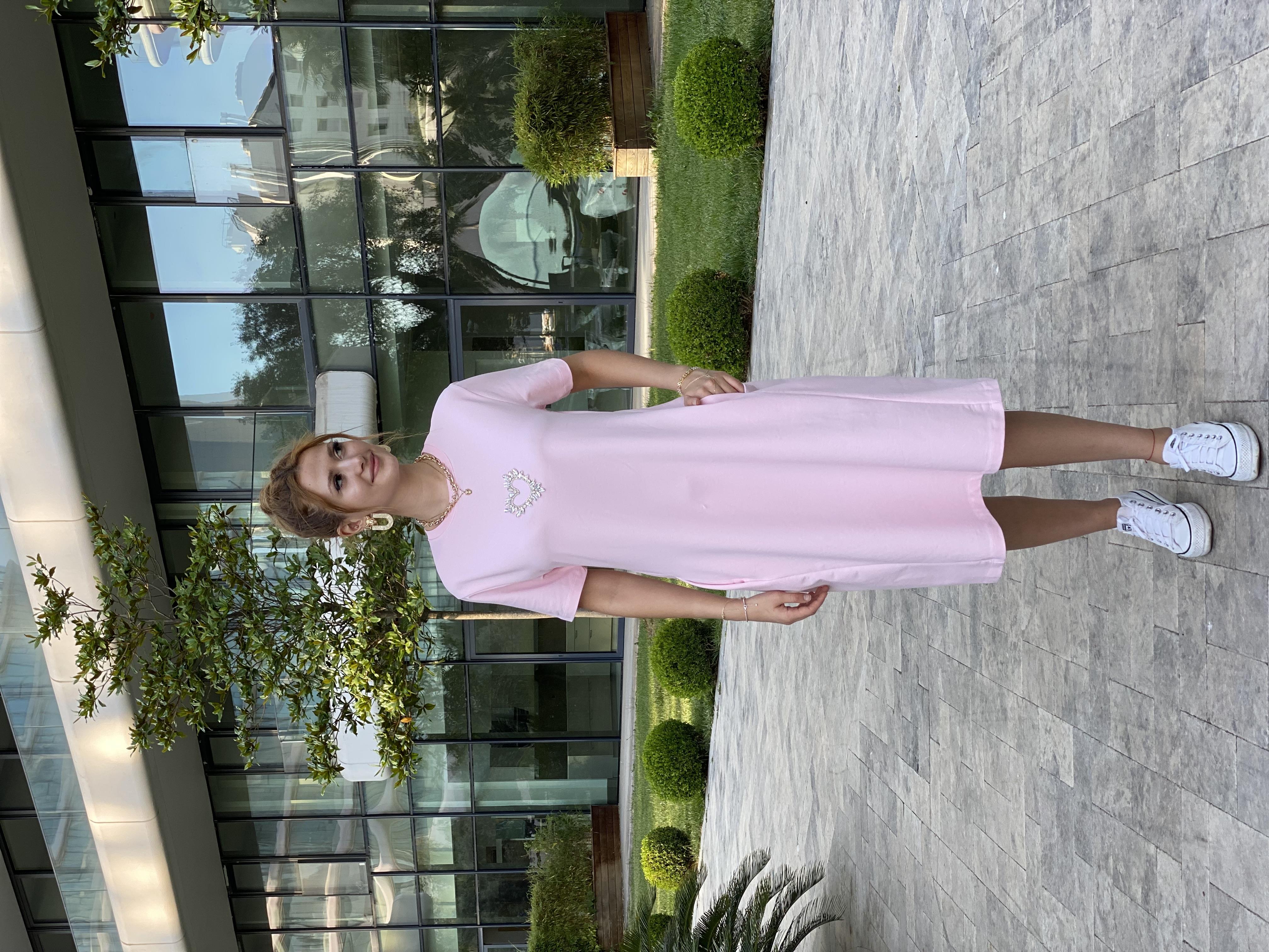 Pembe Cepli Taş Kalpli Basic Midi Boy Kadın Elbise