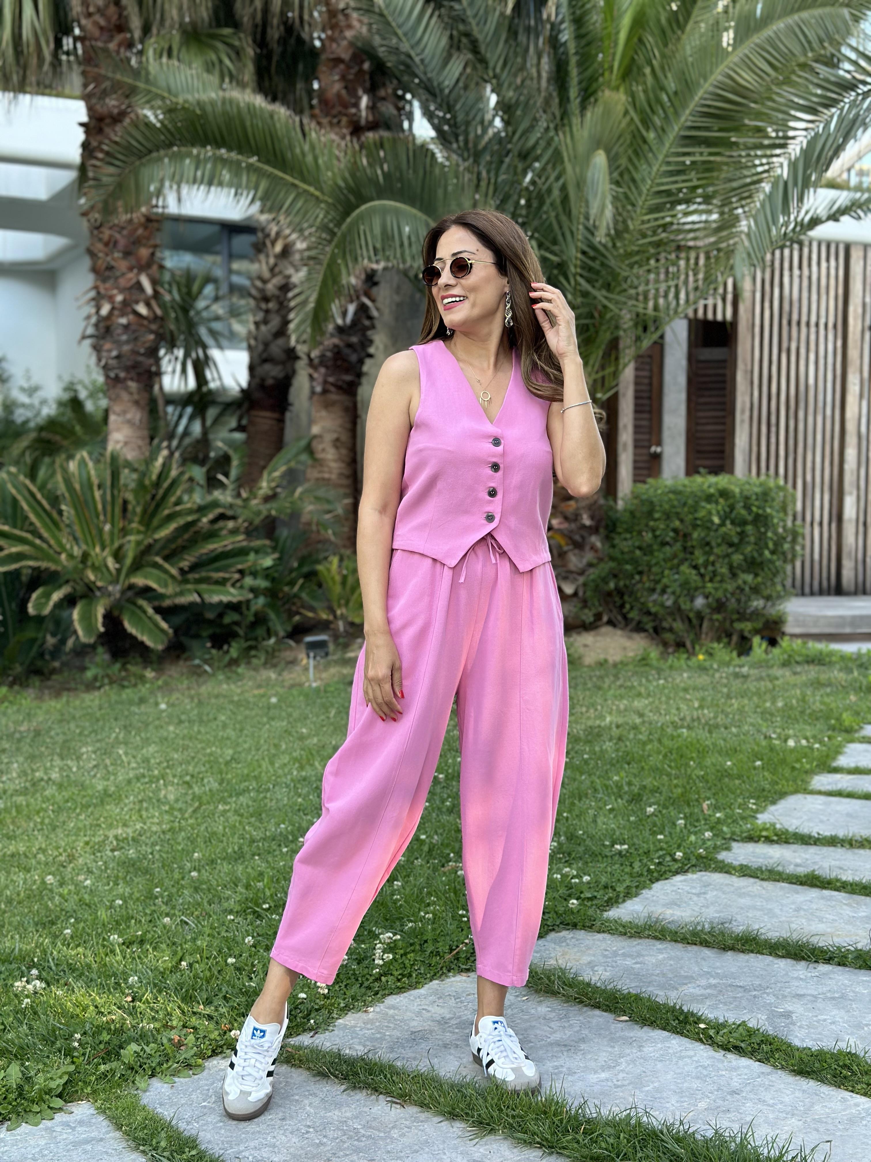 Pembe Keten Dört Düğmeli Yelek Balon Pantolon Kadın Alt Üst Takım
