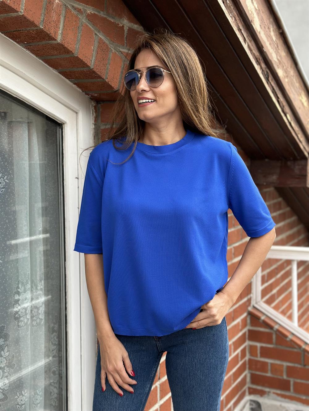 Saks Bisiklet Yaka Arka Damla Detay Kısa Kol Merserize Kadın Bluz