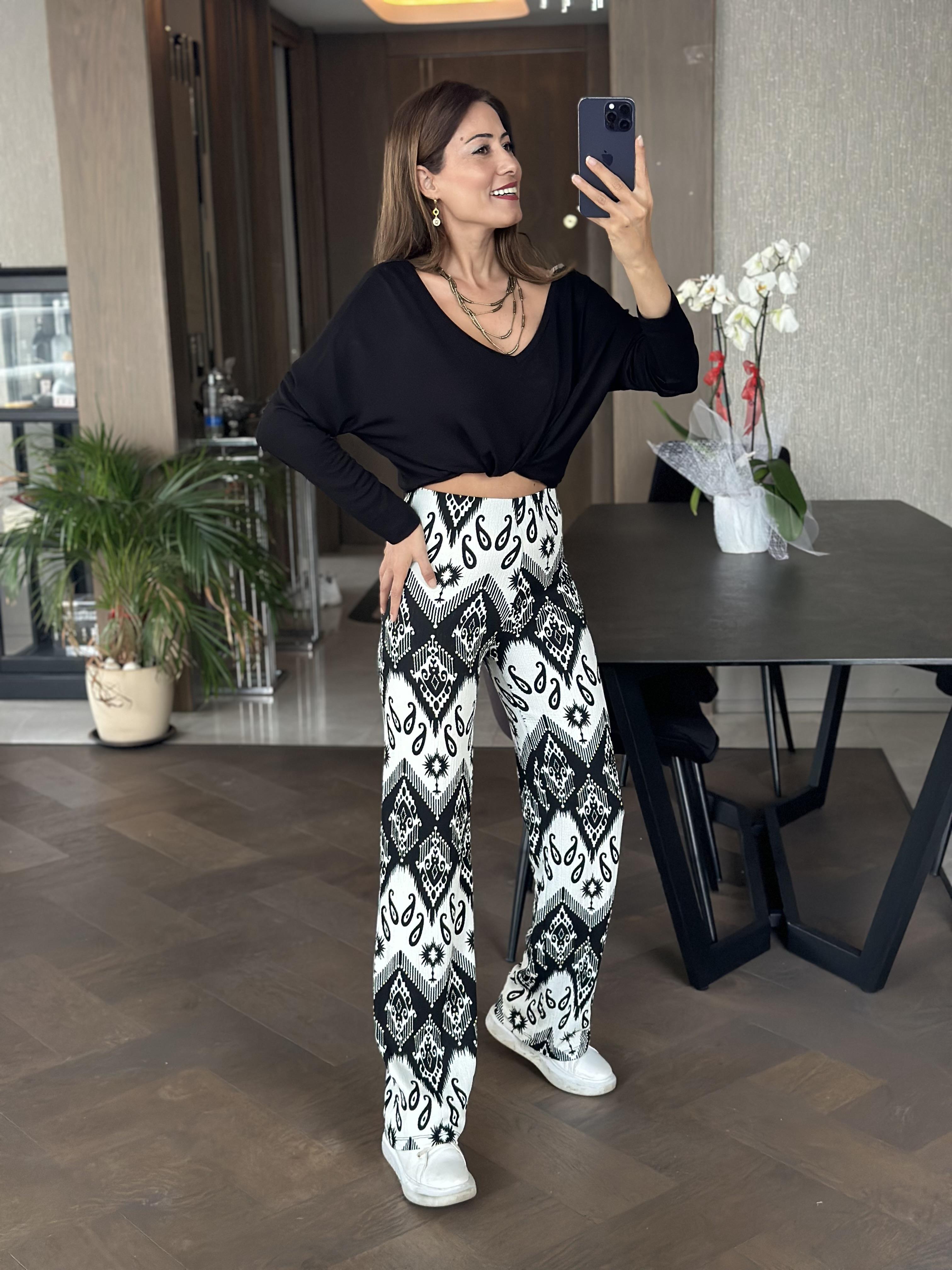 Siyah Etnik Desen Beli Lastikli Bürümcük Kadın Pantolon