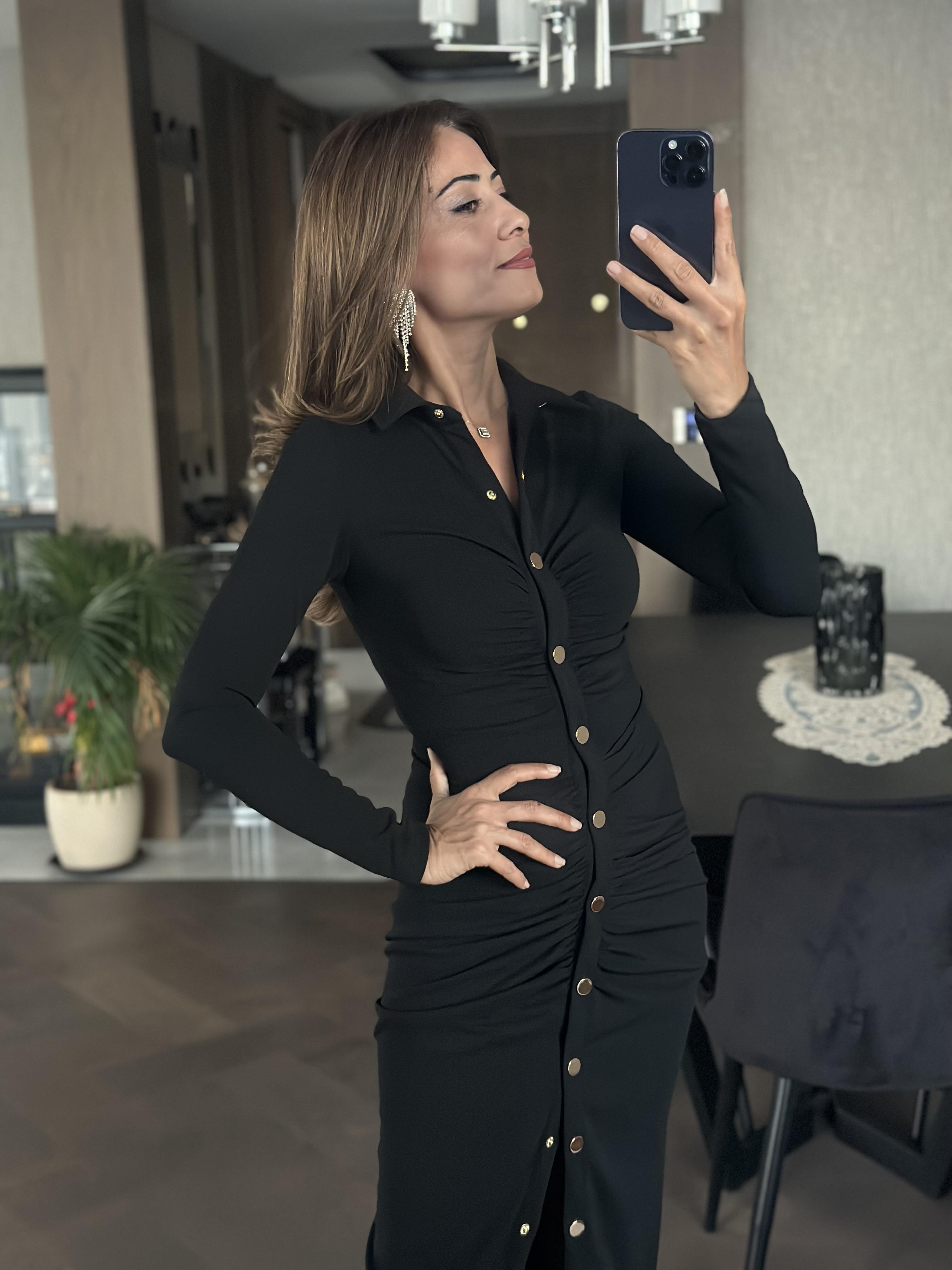 Siyah Gold Çıtçıt Düğmeli Önü Büzgülü Kadın Gömlek Elbise 