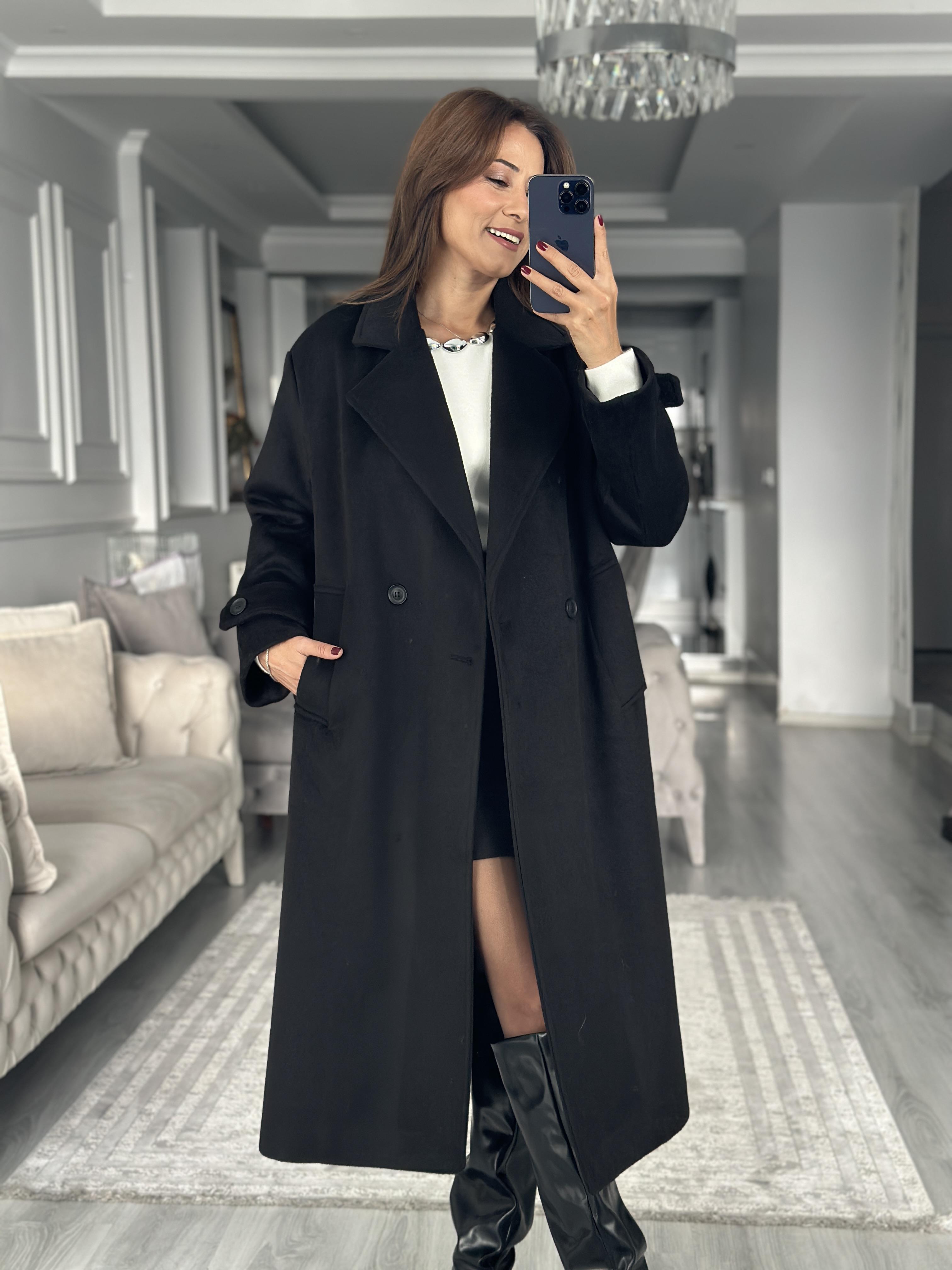 Siyah Oversize İki Düğmeli Kaşe Kaban