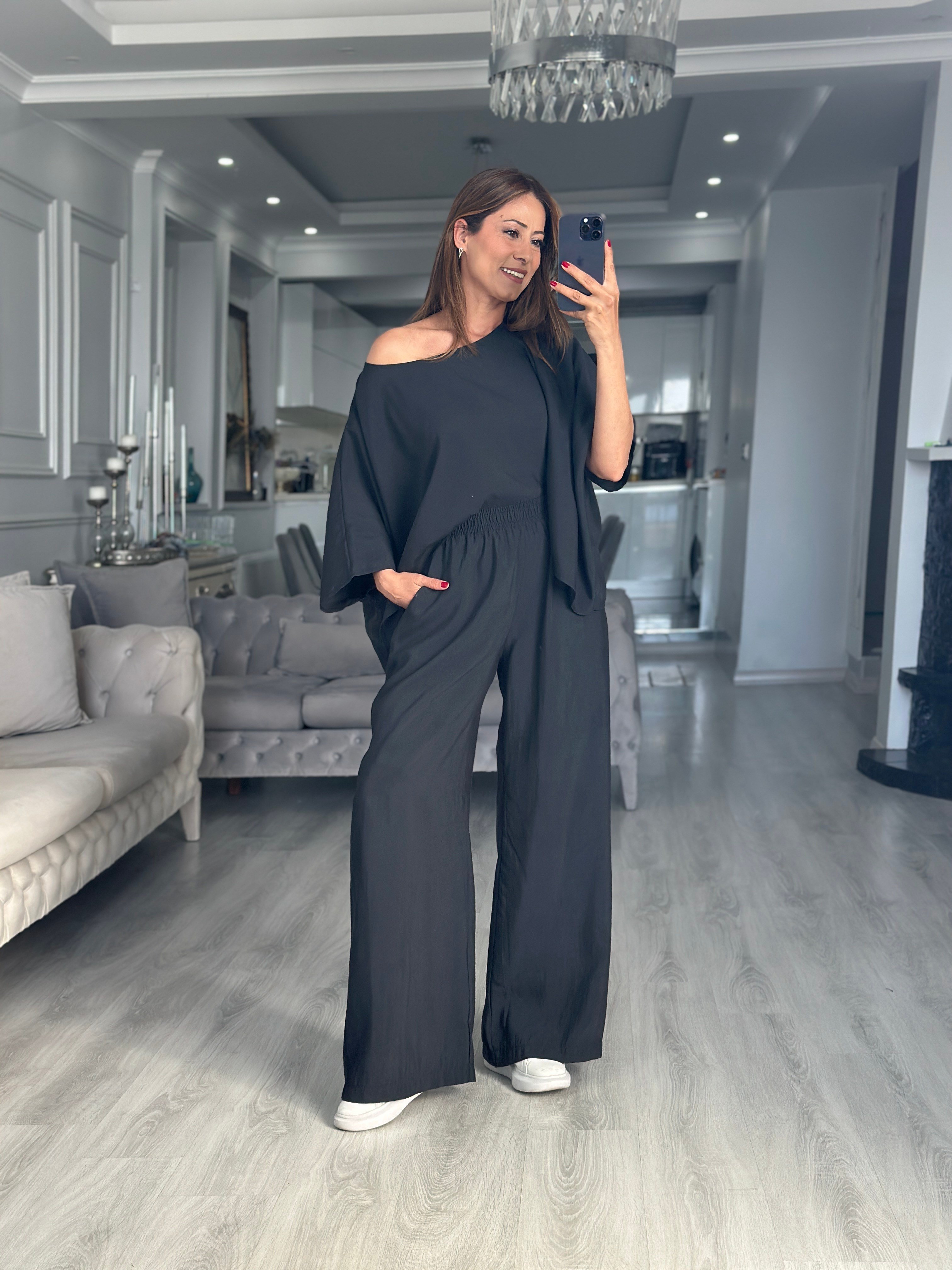 Siyah Pelerin Bluz Pantolon Kadın İkili Takım