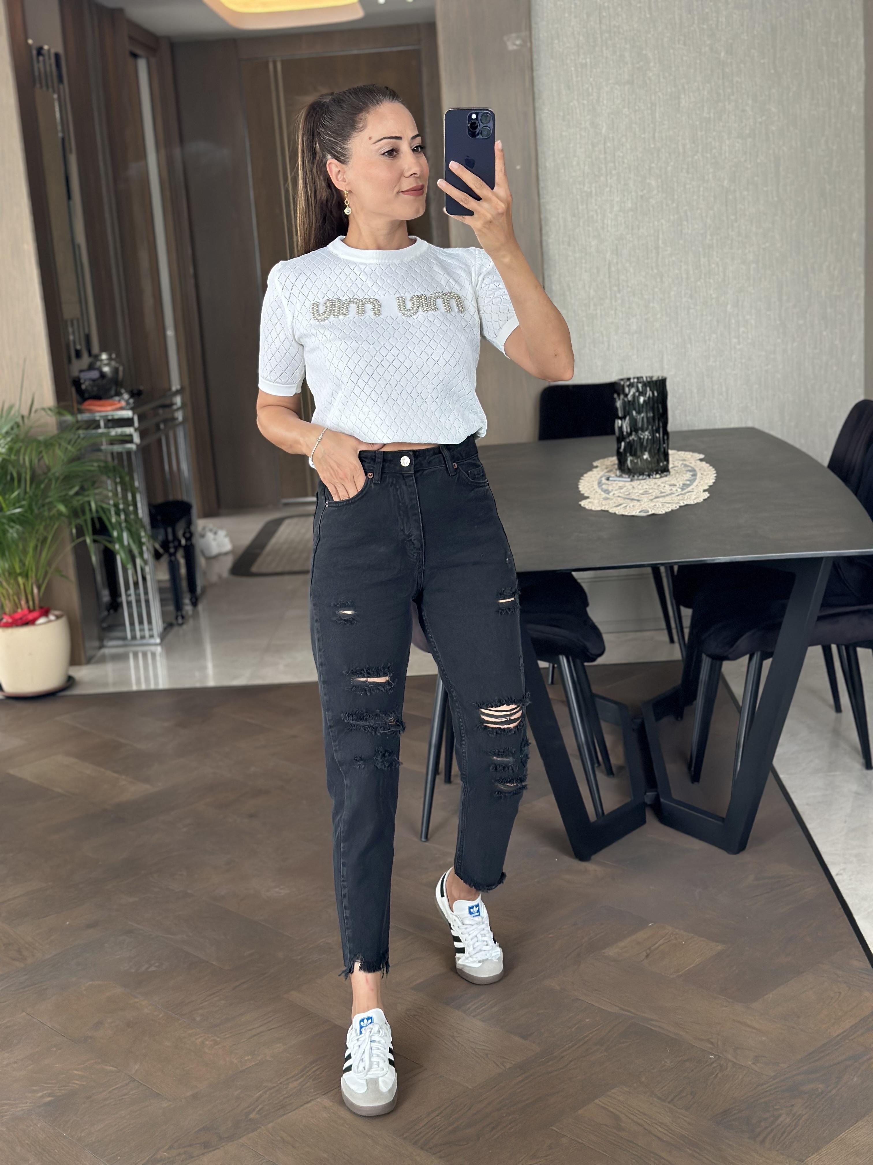 Siyah Poema Dizi Ve Paçası Yırtık  Kadın Mom Jean