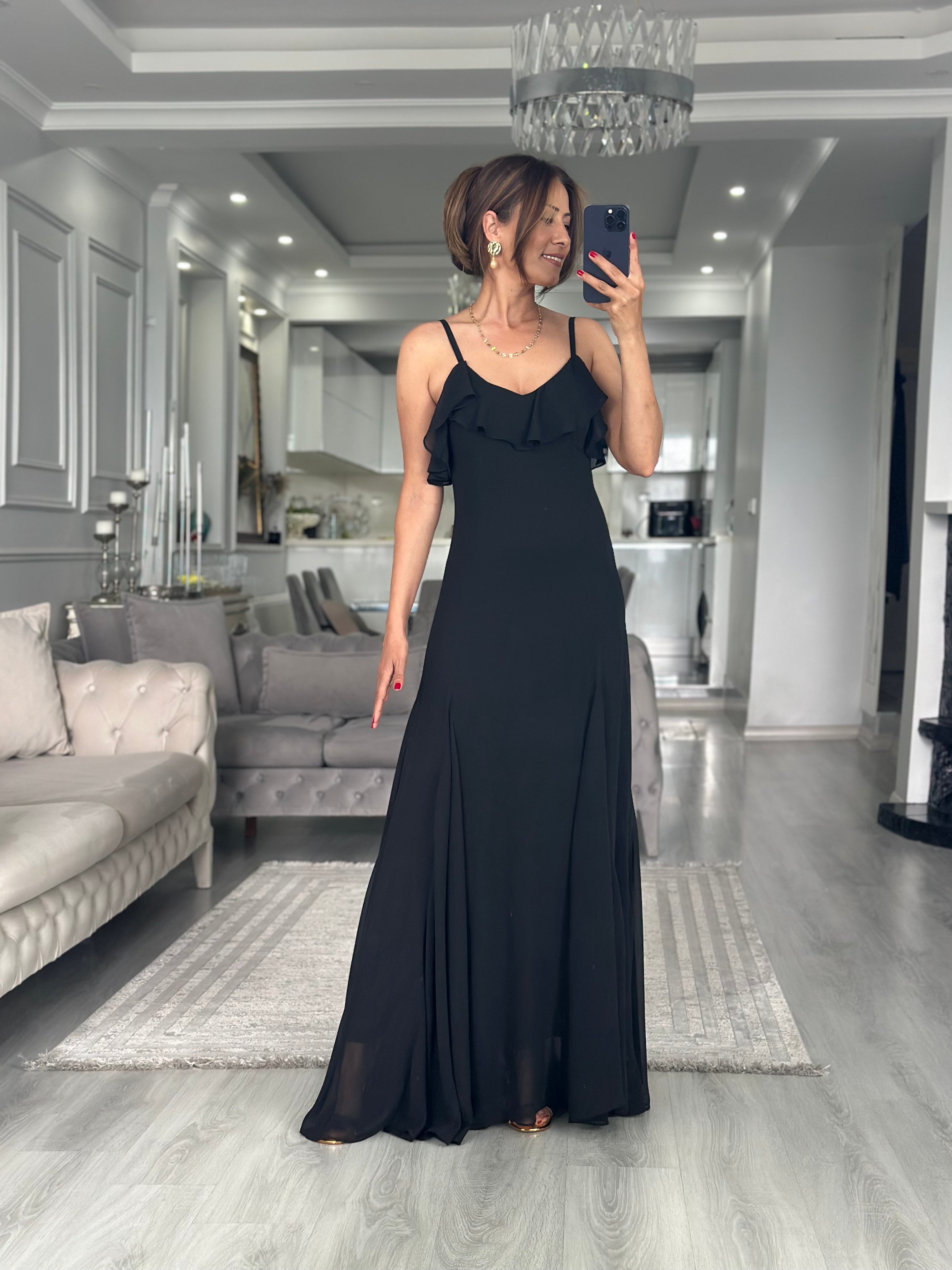 Siyah Şifon Fırfır Detaylı Askılı Maxi Boy Kadın Elbise
