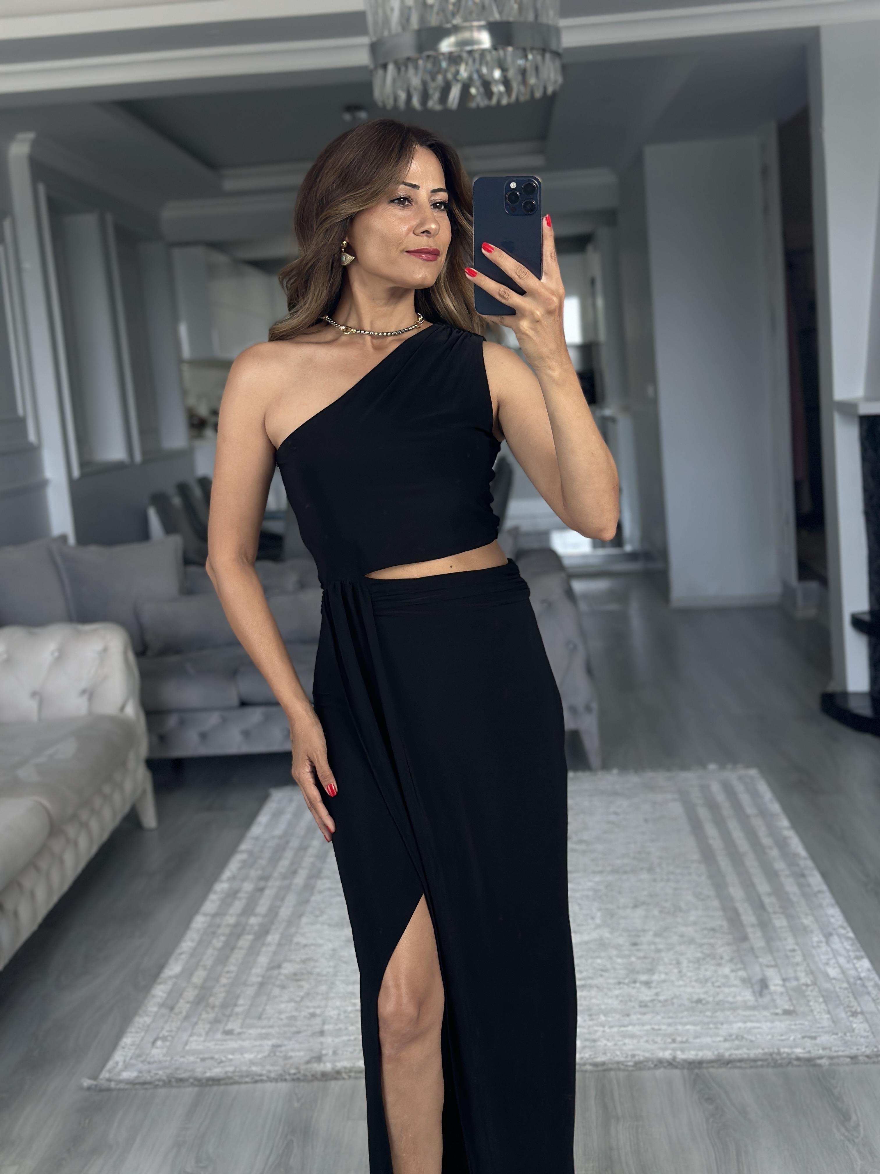 Siyah Tek Omuz Eteği Anvelop Sandy Maksi Boy Kadın Elbise