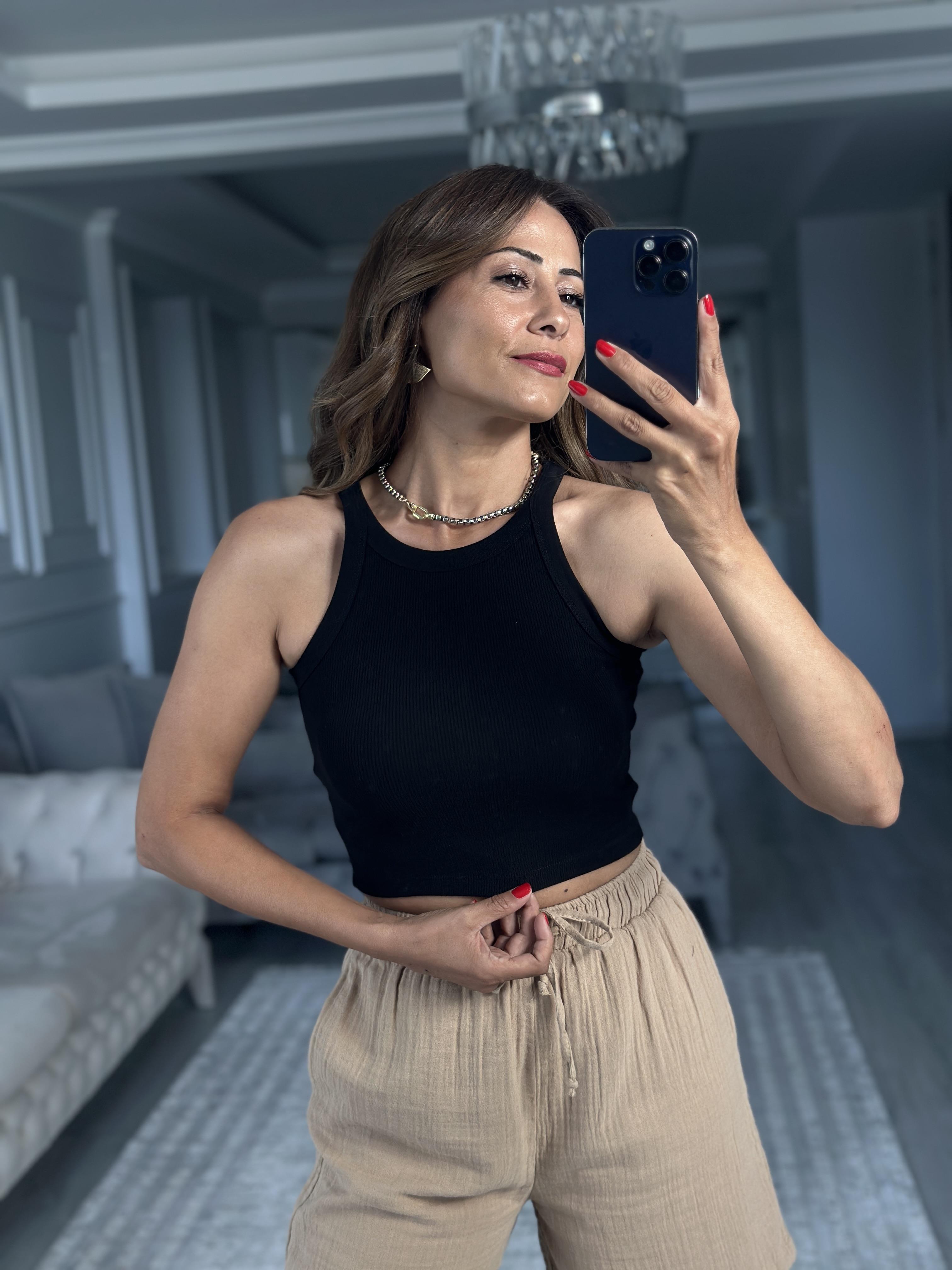 Siyah Yüzücü Yaka Crop Top Kadın Body