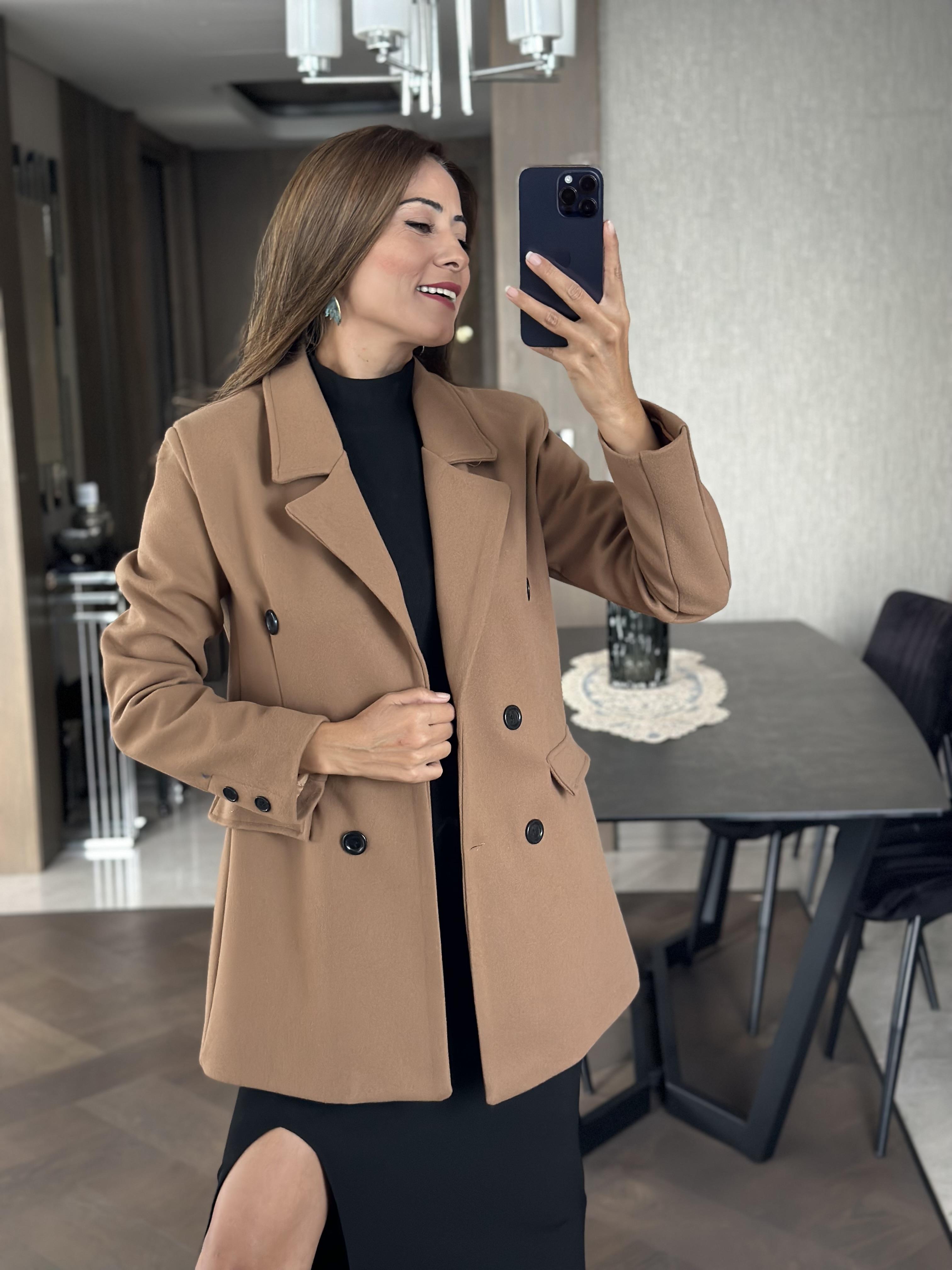 Taba Düğmeli Kaşe Blazer Kadın Ceket