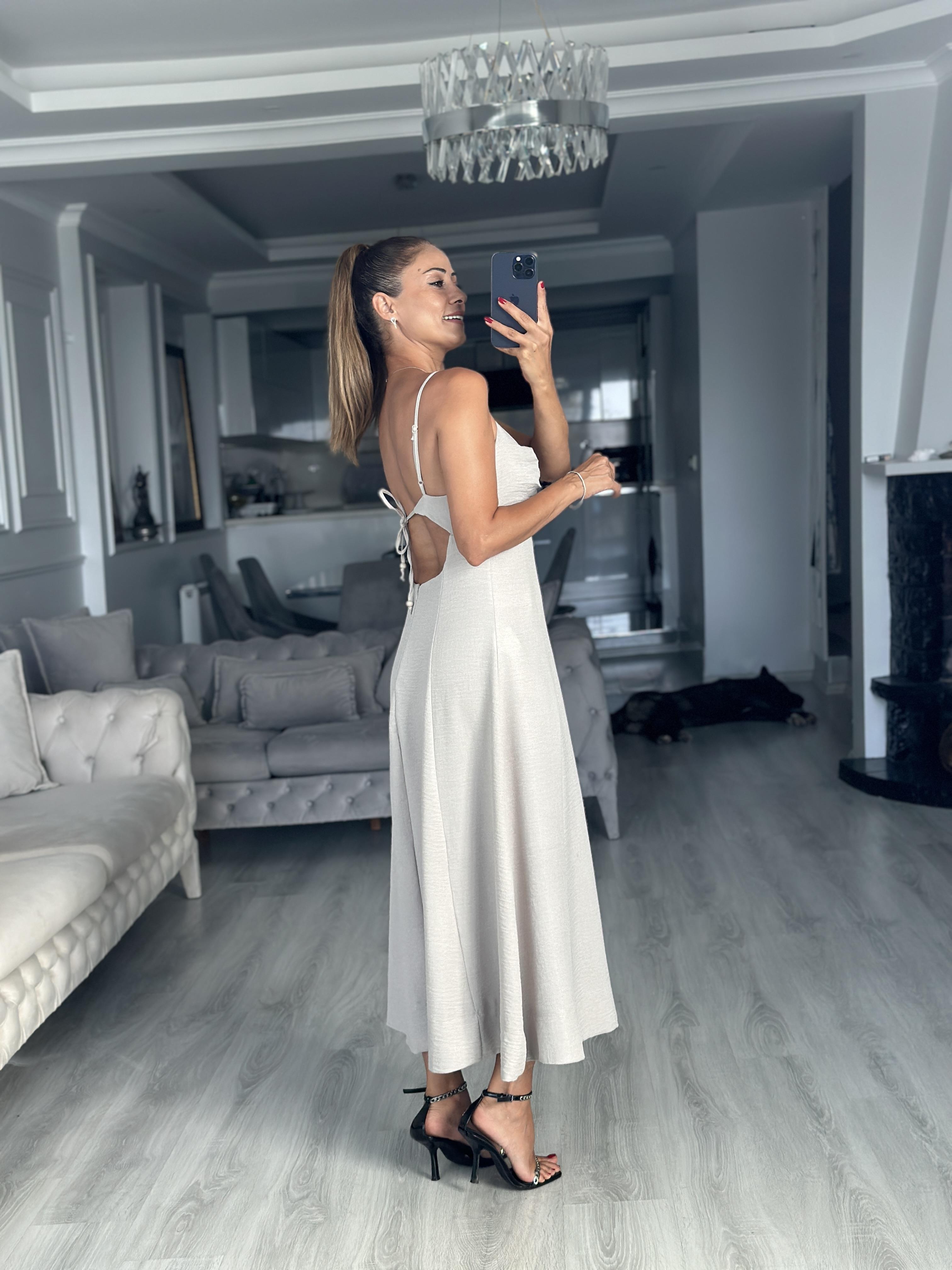 Taş Ayarlanabilir İp Askılı Dekolteli Parçalı Midi Boy Kadın Elbise