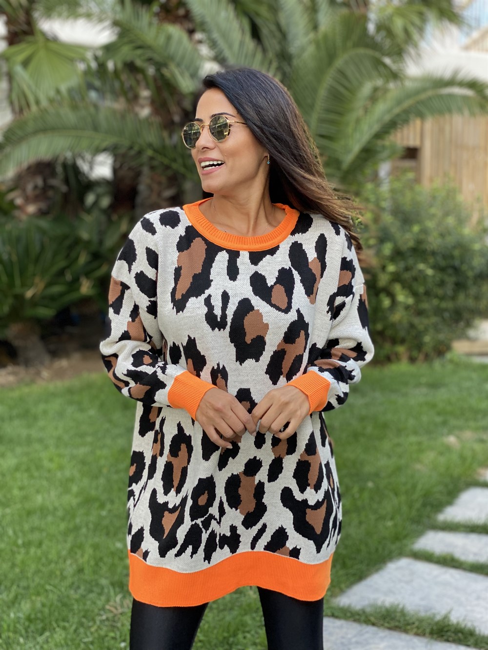 Turuncu Şerit Detay Leopar Kadın Kazak
