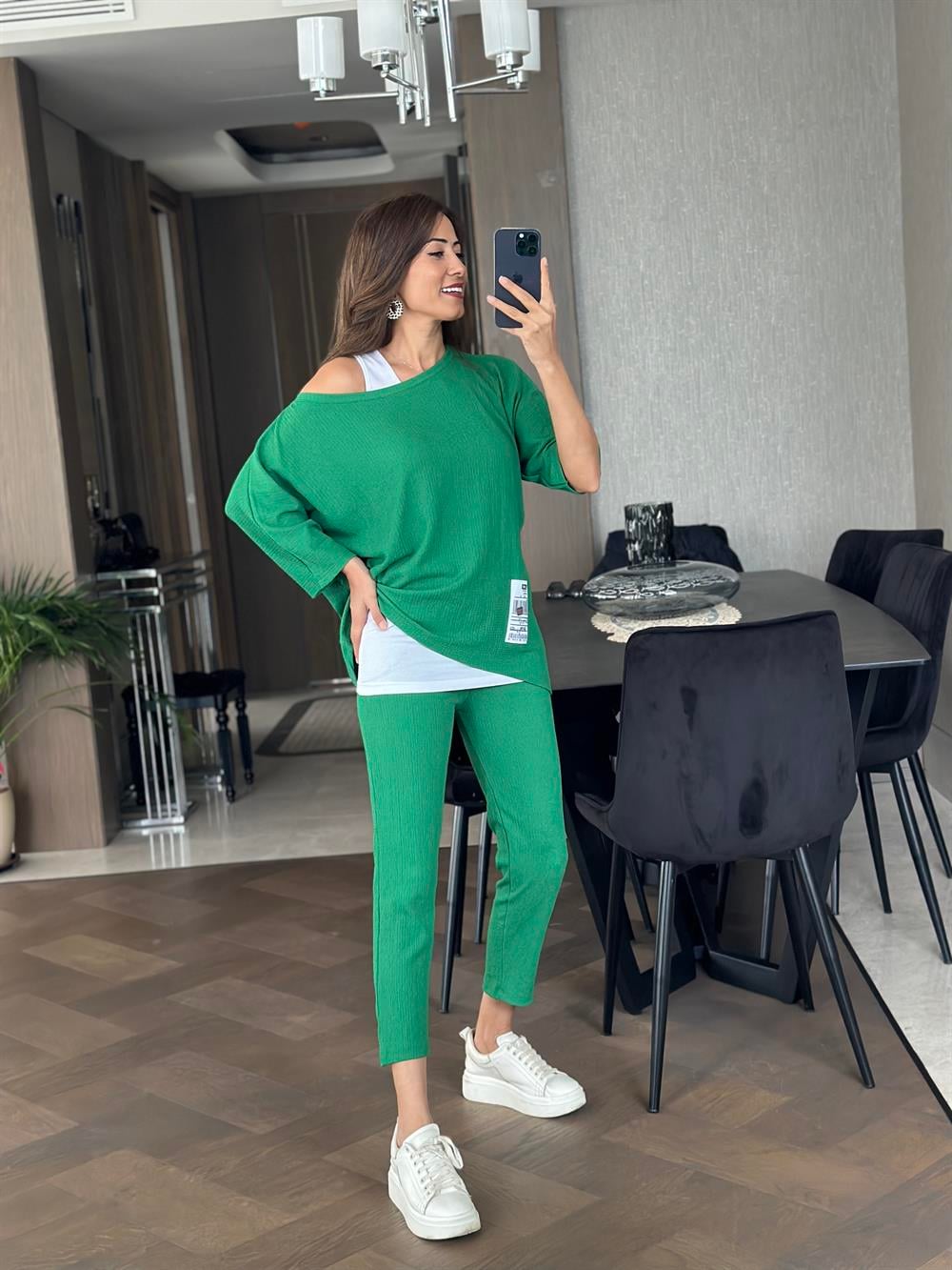 Yeşil Armalı Dar Paça Bürümcük Üçlü Kadın Takım