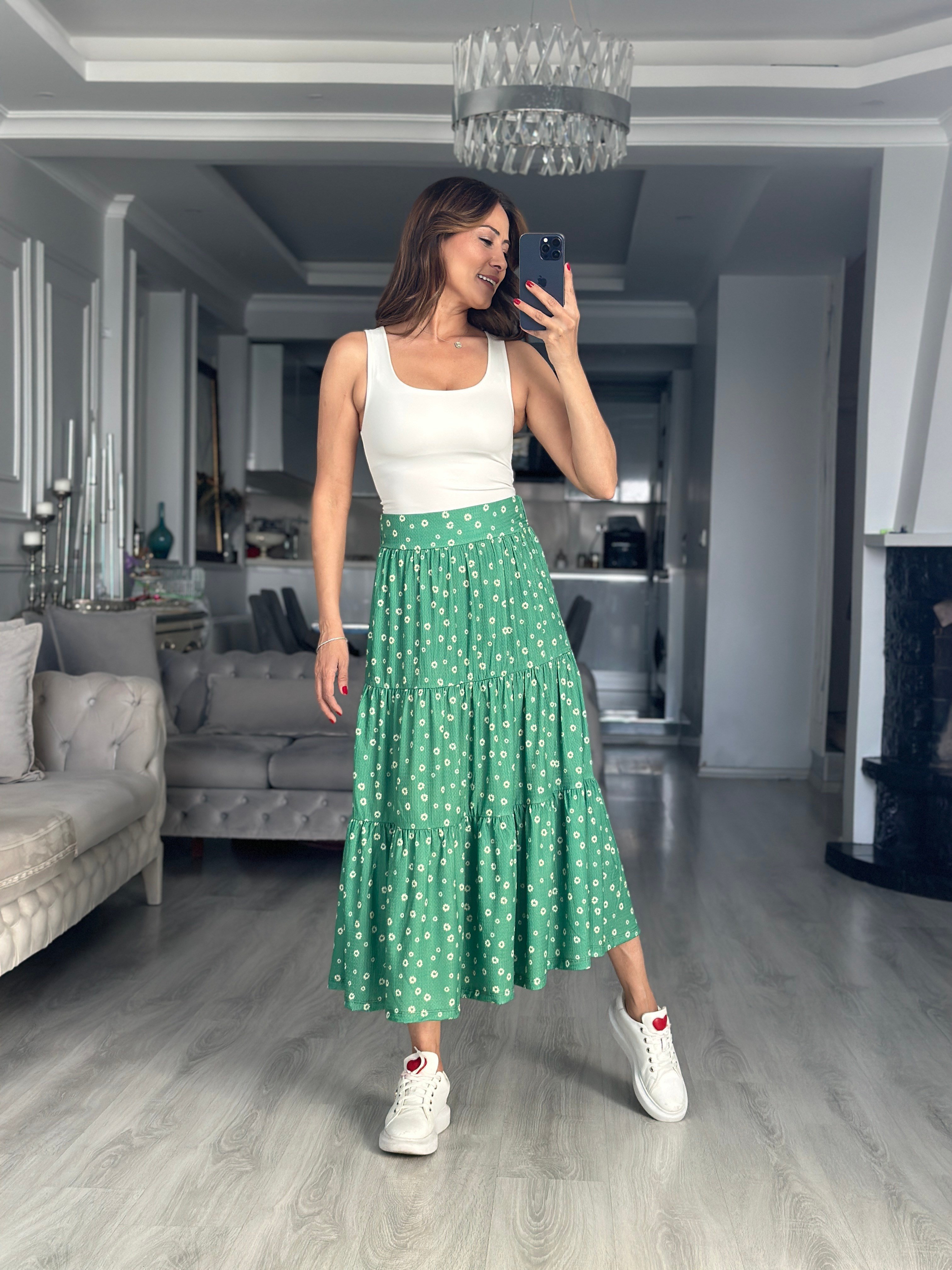 Yeşil Papatya Desenli Midi Boy Kadın Etek