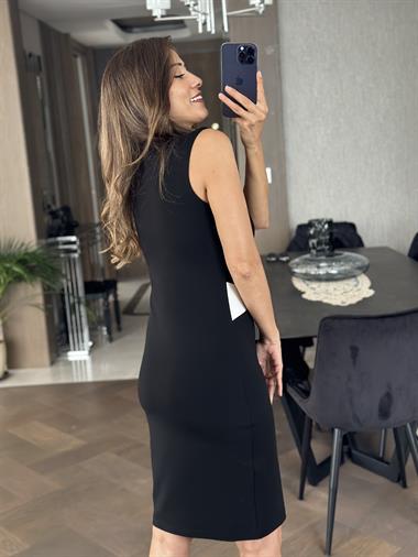 Siyah Sıfır Kol Üçgen Detay Kadın Elbise