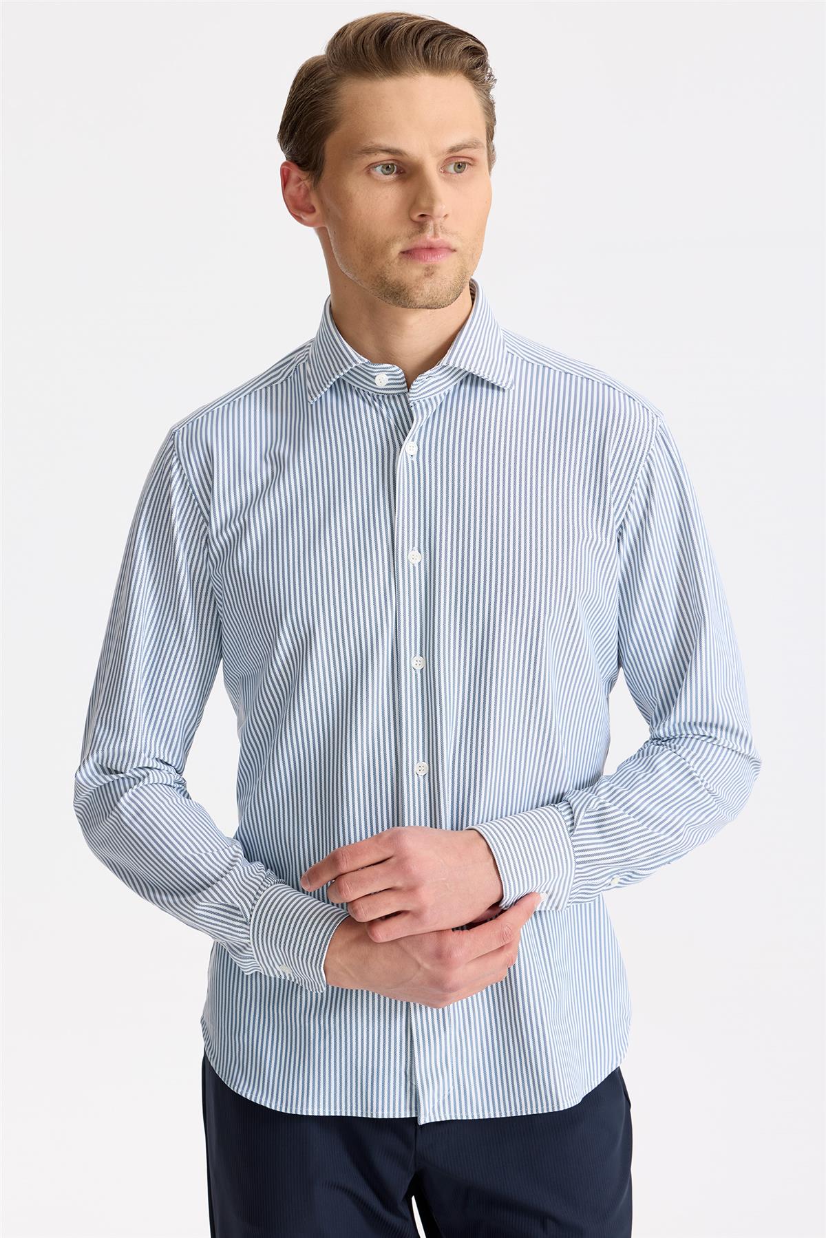 Lacivert Çizgili Teknik Kumaş Gömlek