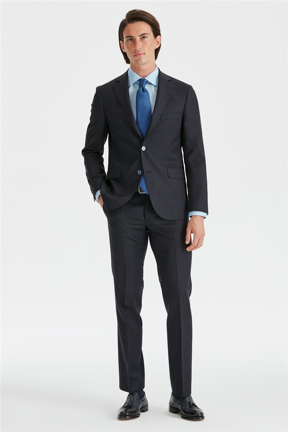 Lacivert Silik Çizgili Yün Takım Elbise